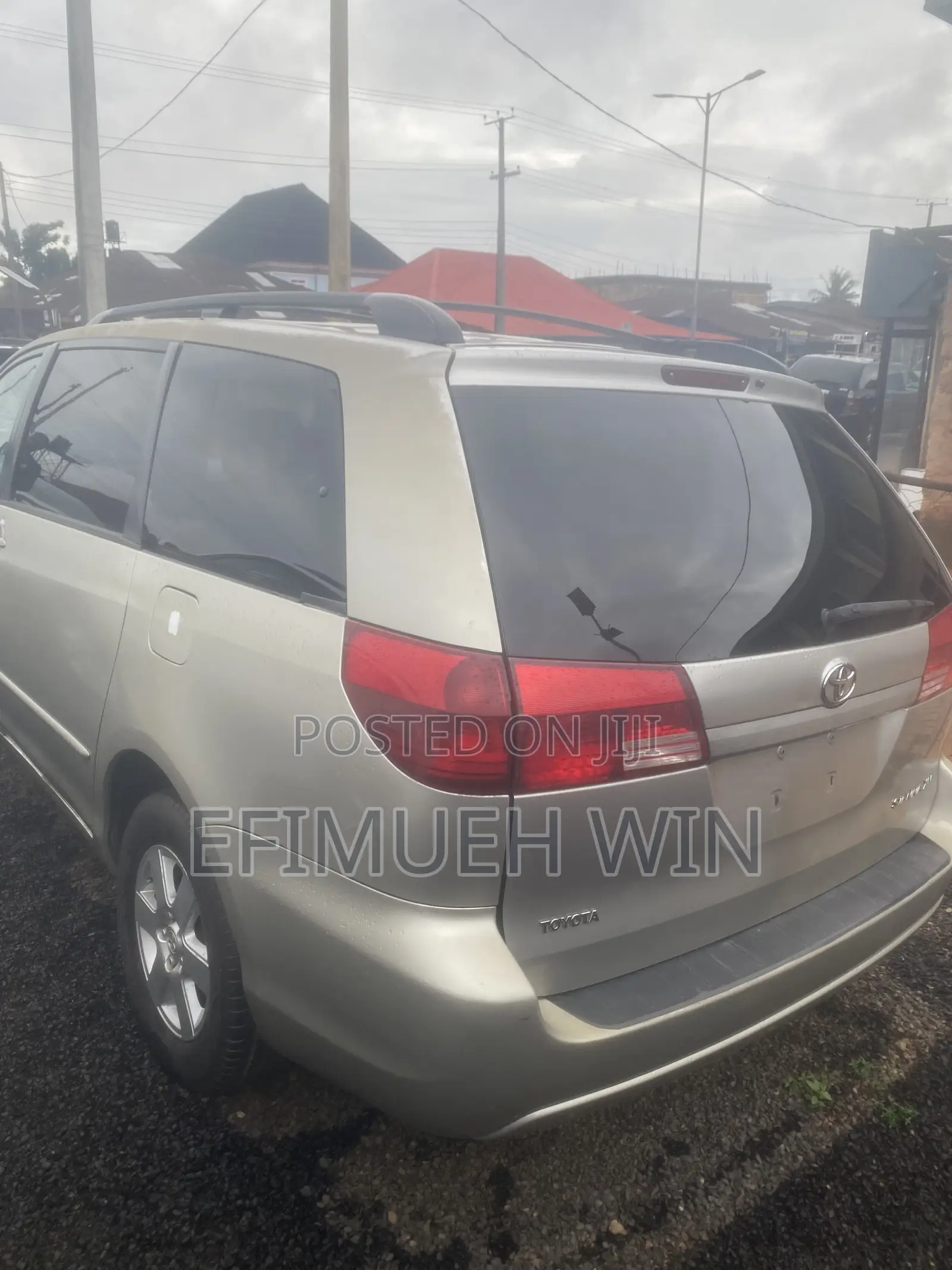 Toyota Sienna XLE AWD (3.3L V6 5A) 2004 Gold