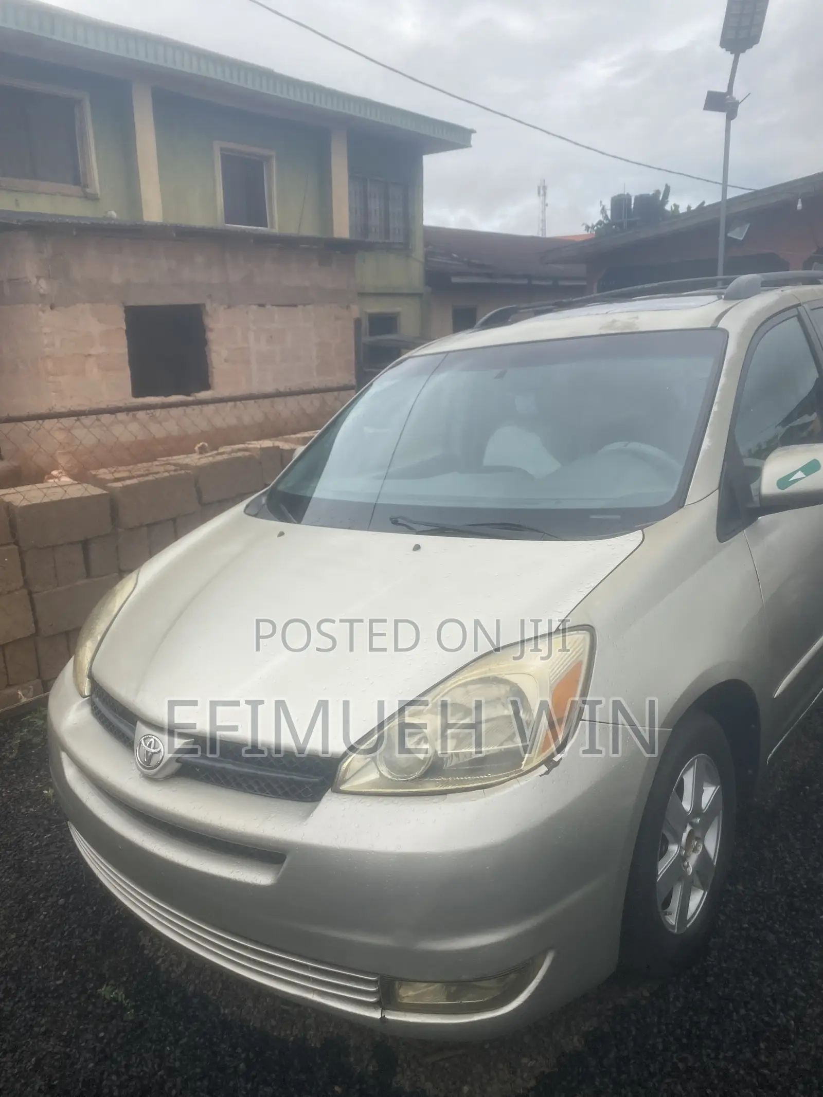 Toyota Sienna XLE AWD (3.3L V6 5A) 2004 Gold