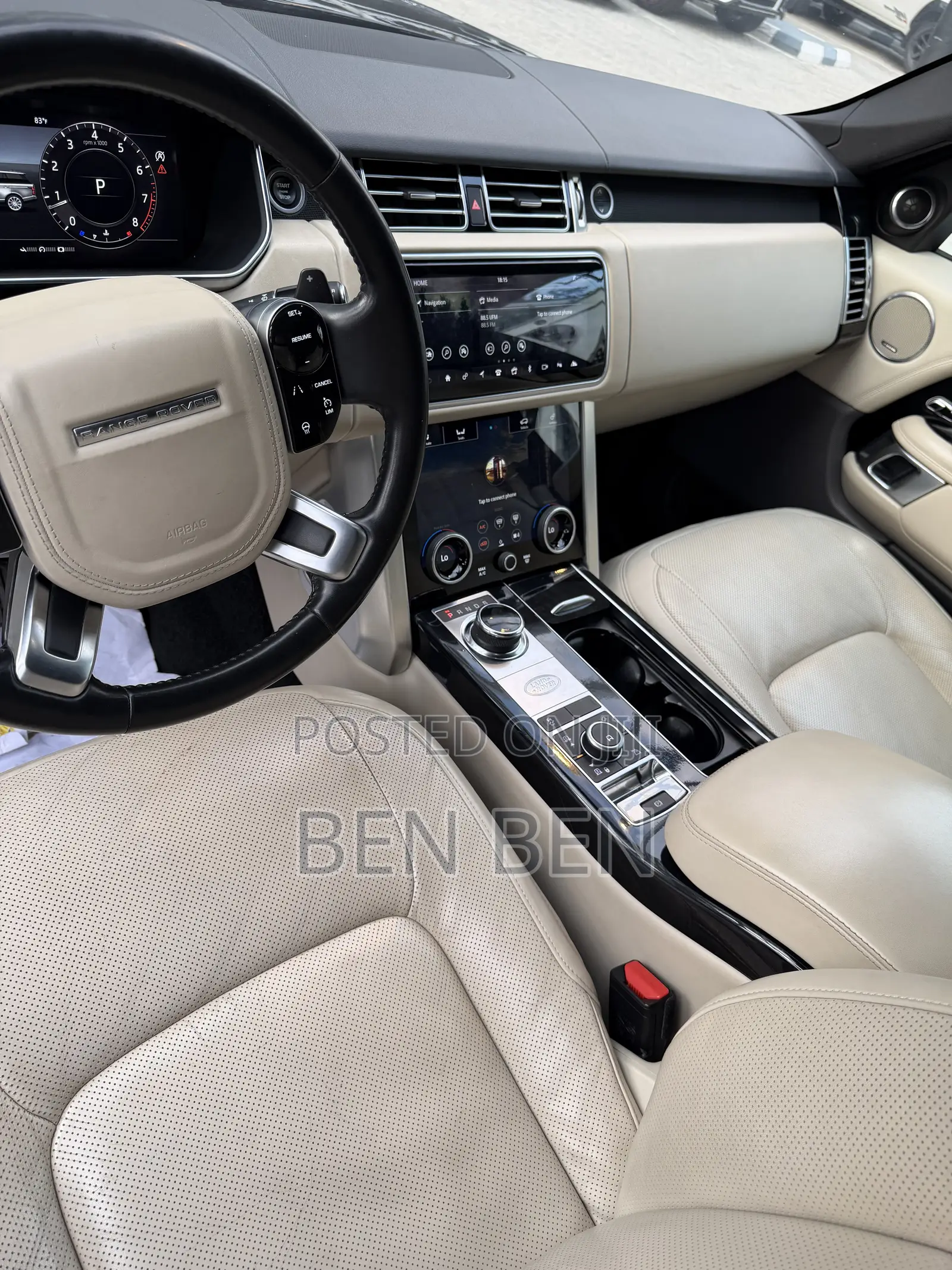 Land Rover Range Rover Vogue 2019 Black