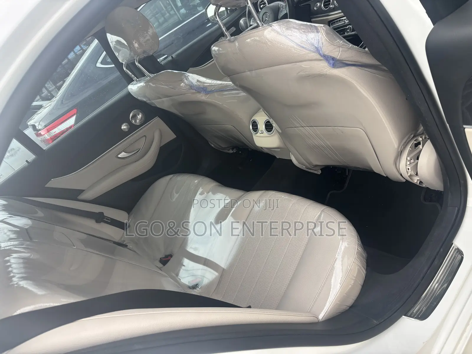 Mercedes-Benz E300 4Matic AWD Sedan (2.0L 4cyl 9A) 2017 White
