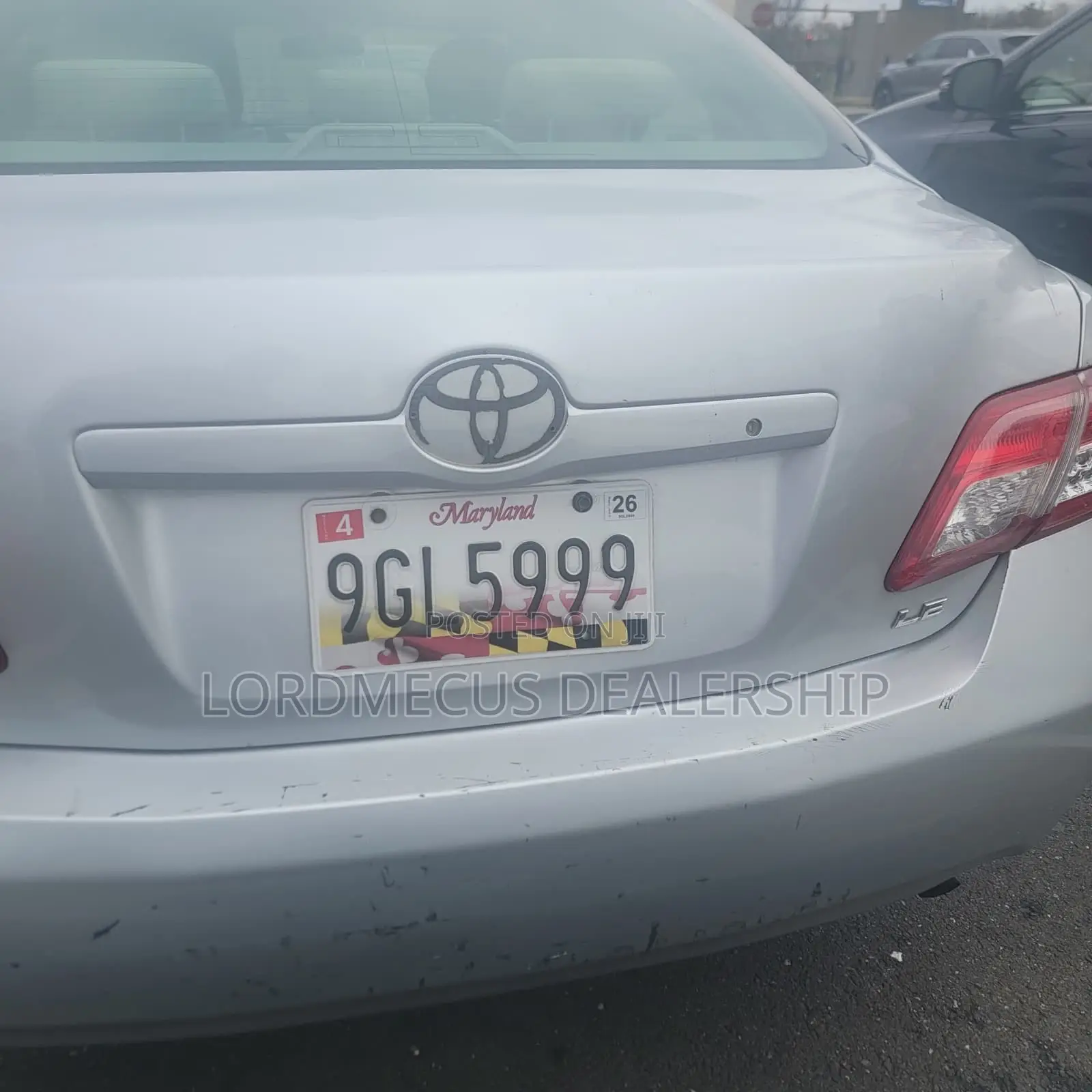 Toyota Camry LE 4dr Sedan (2.5L 4cyl 6A) 2011 Silver