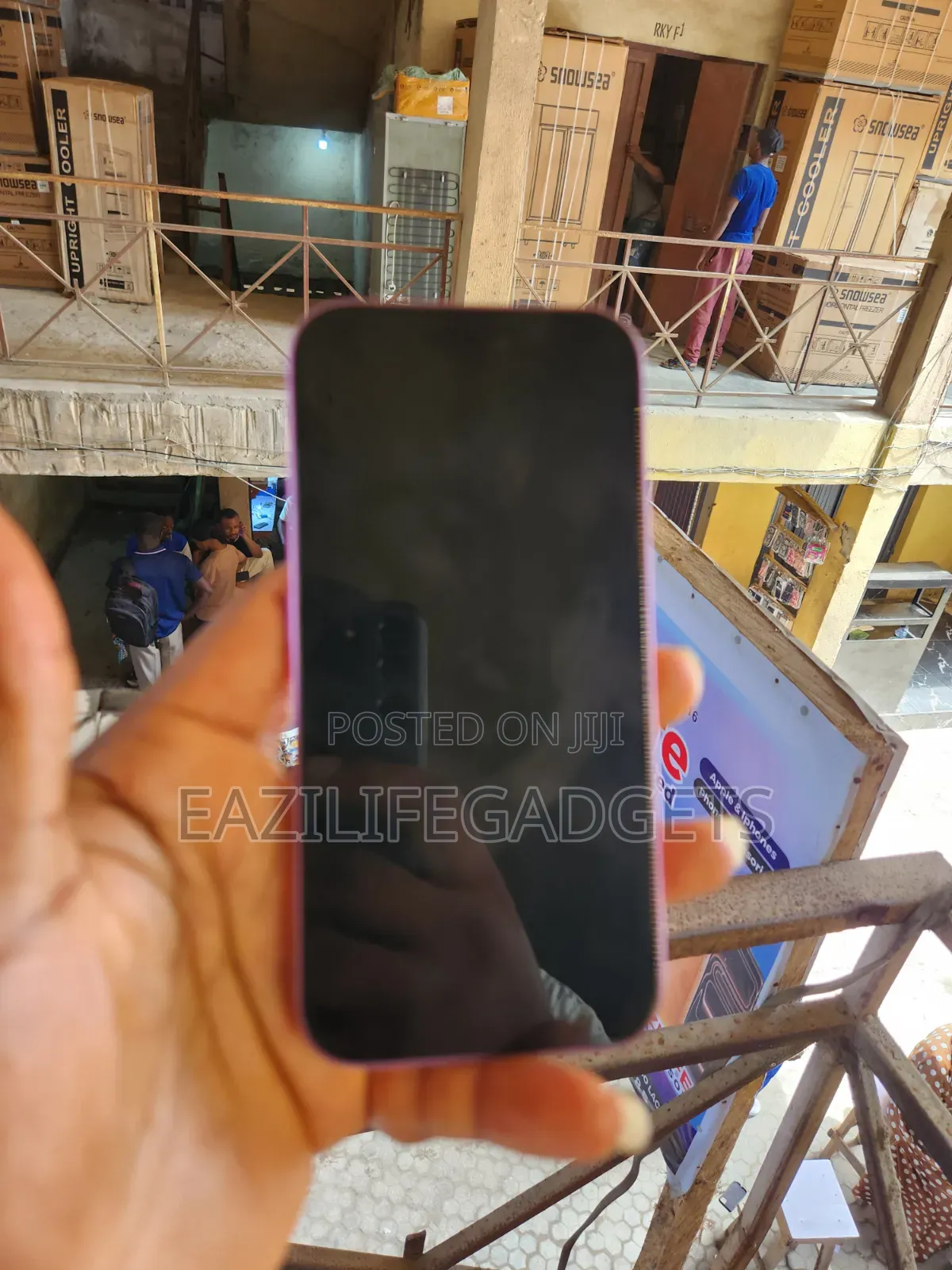 New Apple iPhone 16 128 GB Pink