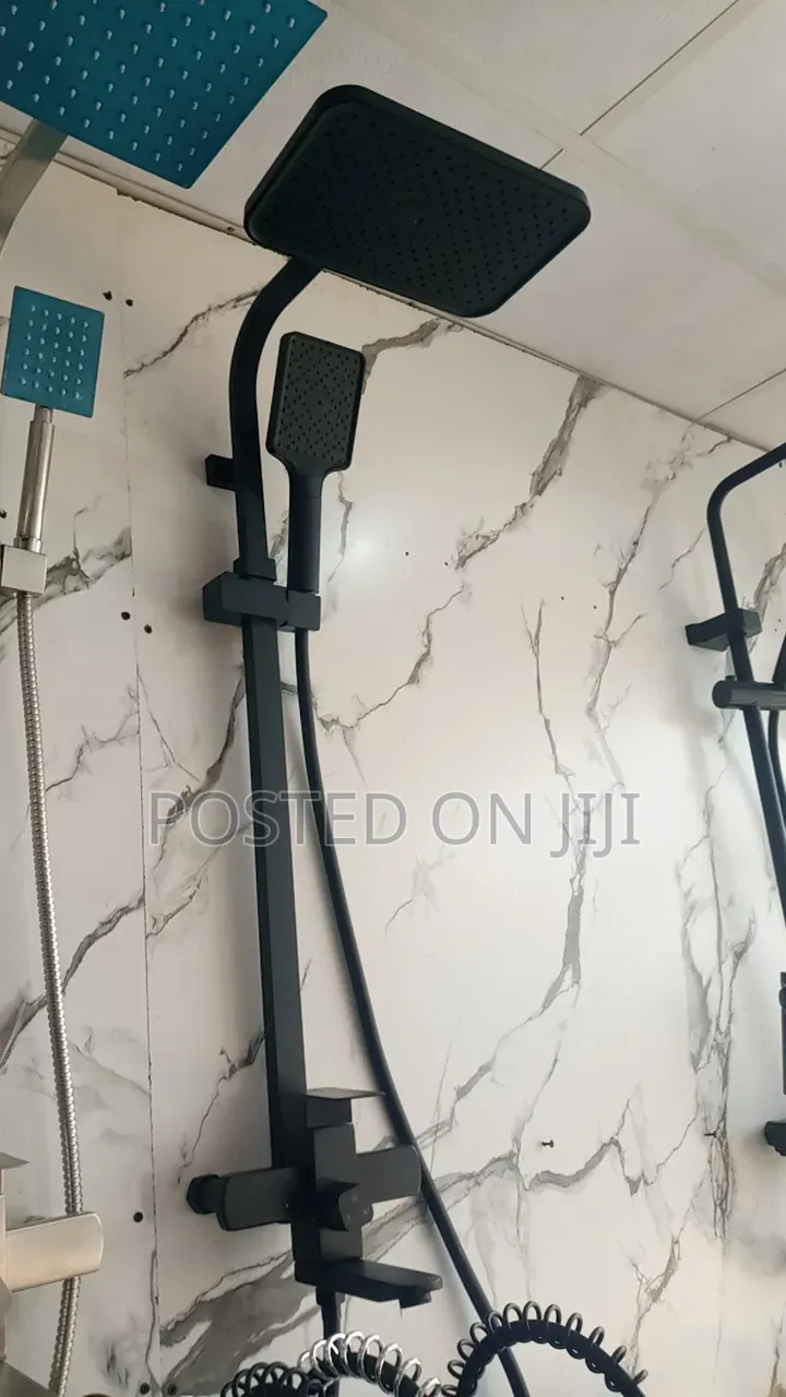 Square Standing Shower Black and Anti Rust