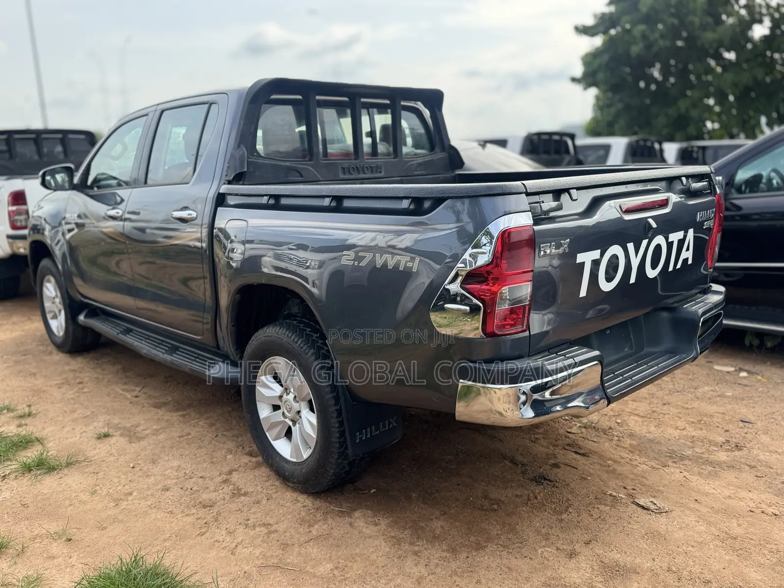Toyota Hilux SR5 4x4 2017 Gray