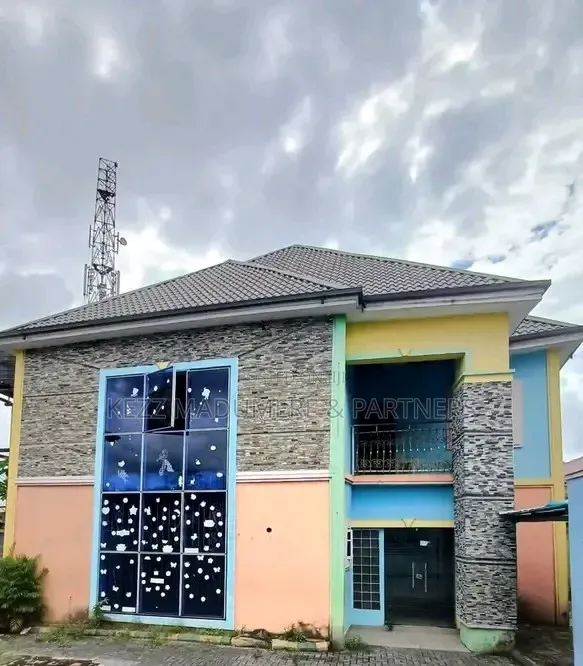 4bdrm Duplex in Ada George Port, New Layout for sale