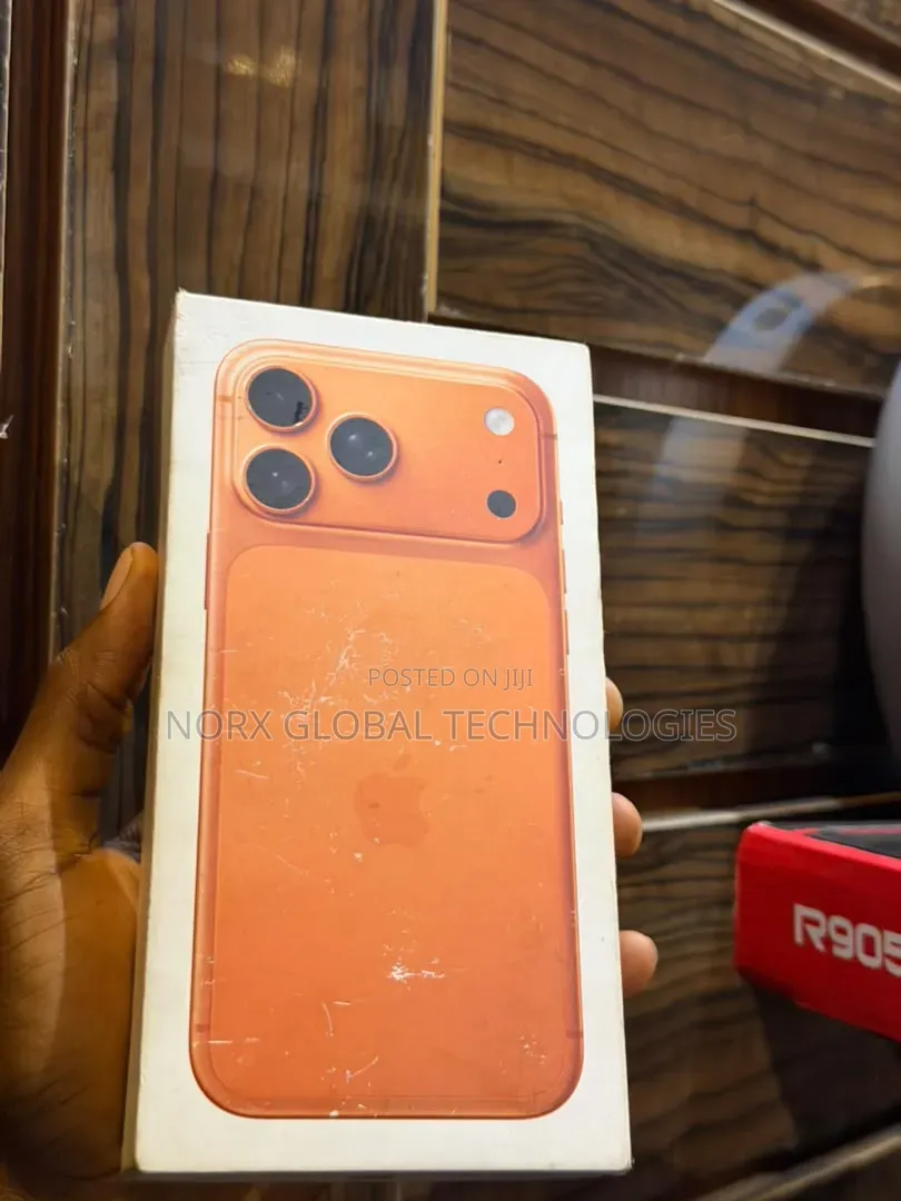 New Apple iPhone 17 Pro Max 256 GB Orange