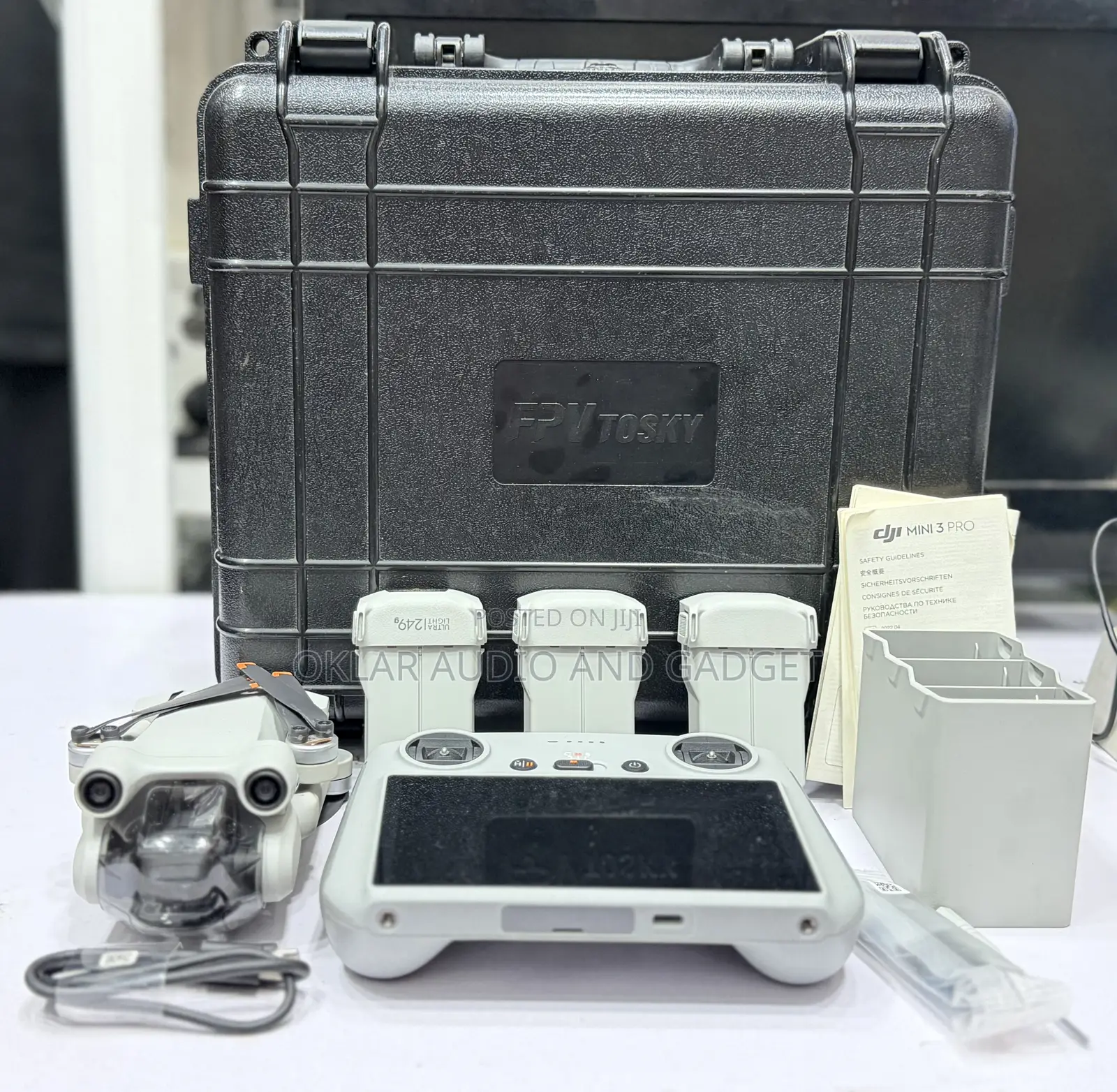 Dji Mini 3 Pro Flymore Combo With 3 Batteries and Hardcase (Used)