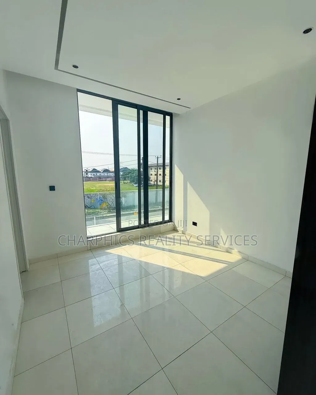 2bdrm Apartment in Victoria Island Extension for sale