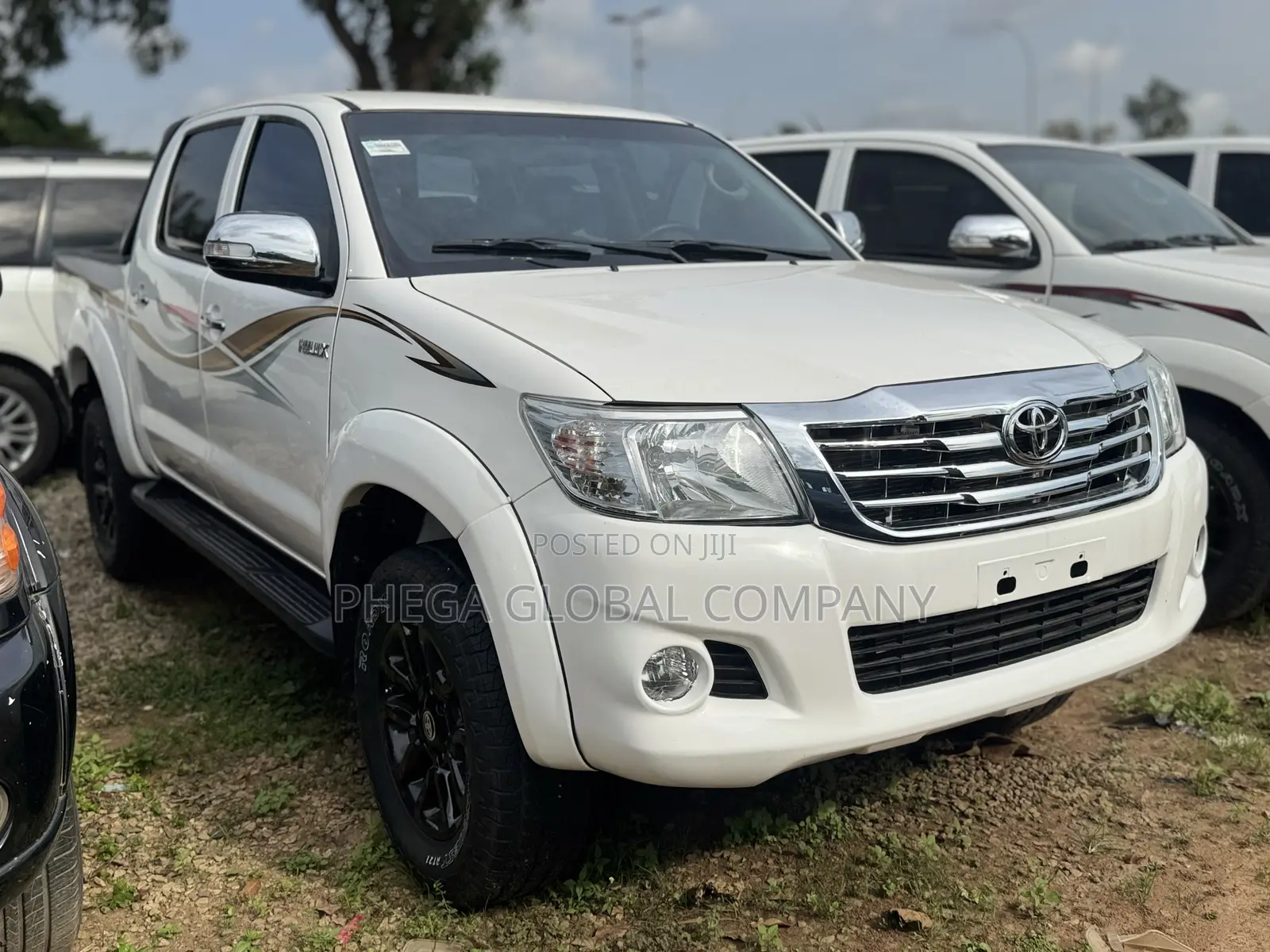 Toyota Hilux 2014 White