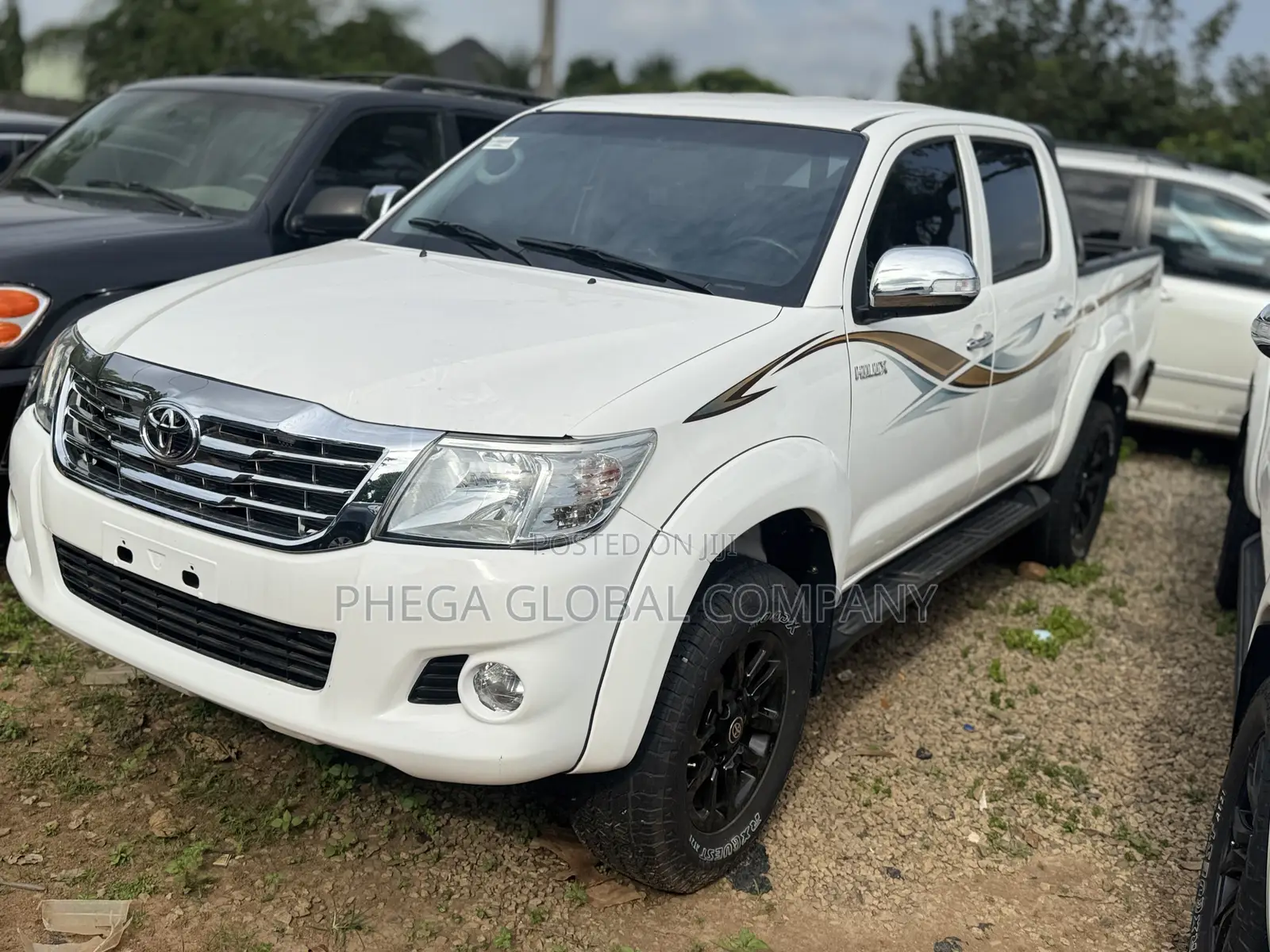 Toyota Hilux 2014 White