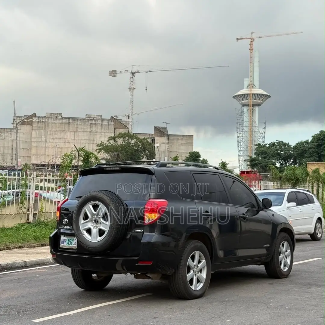 Toyota RAV4 2007 Black