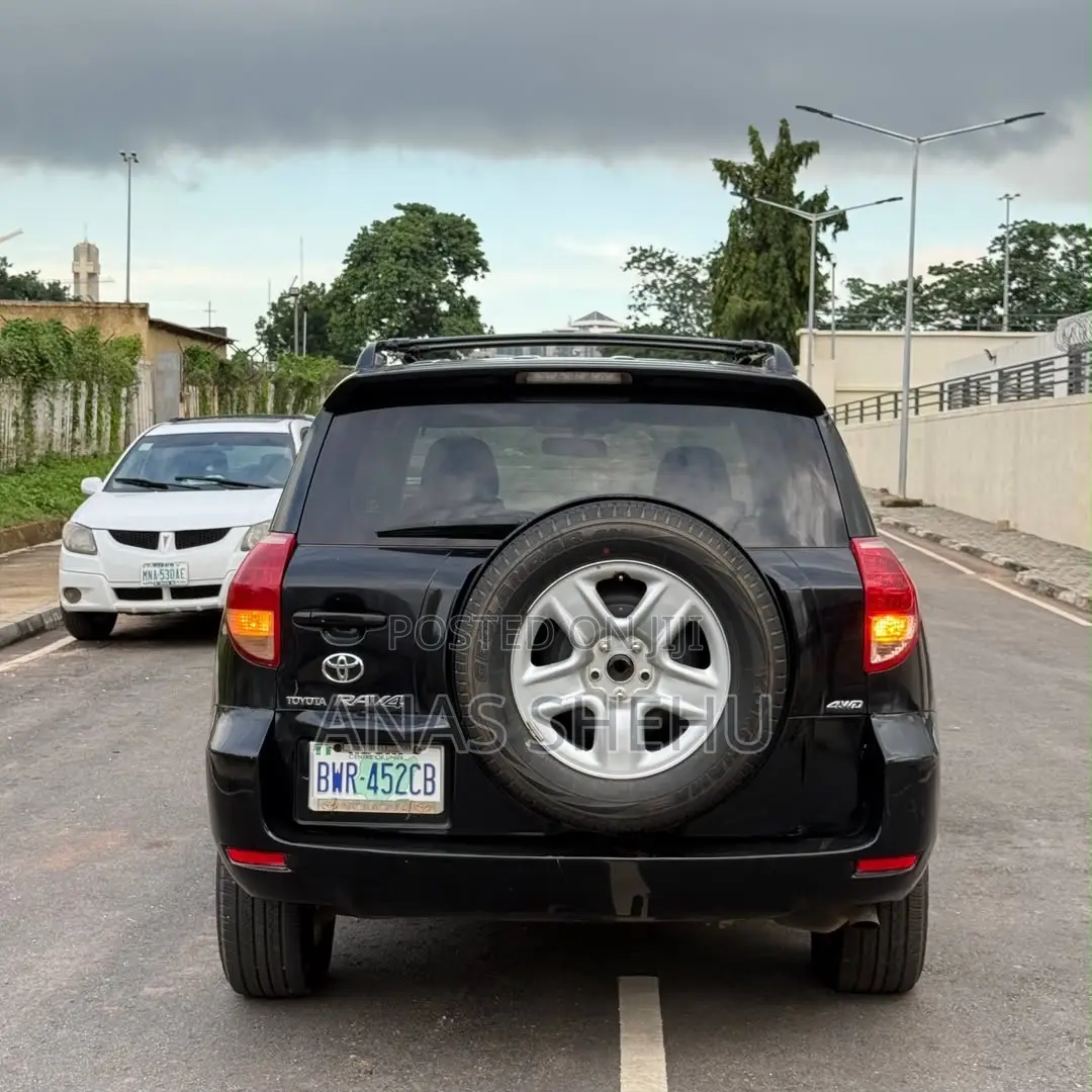 Toyota RAV4 2007 Black