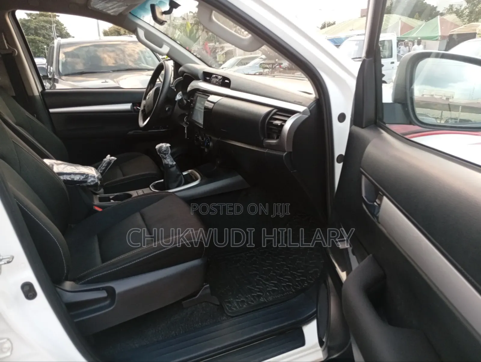 New Toyota Hilux 2023 White