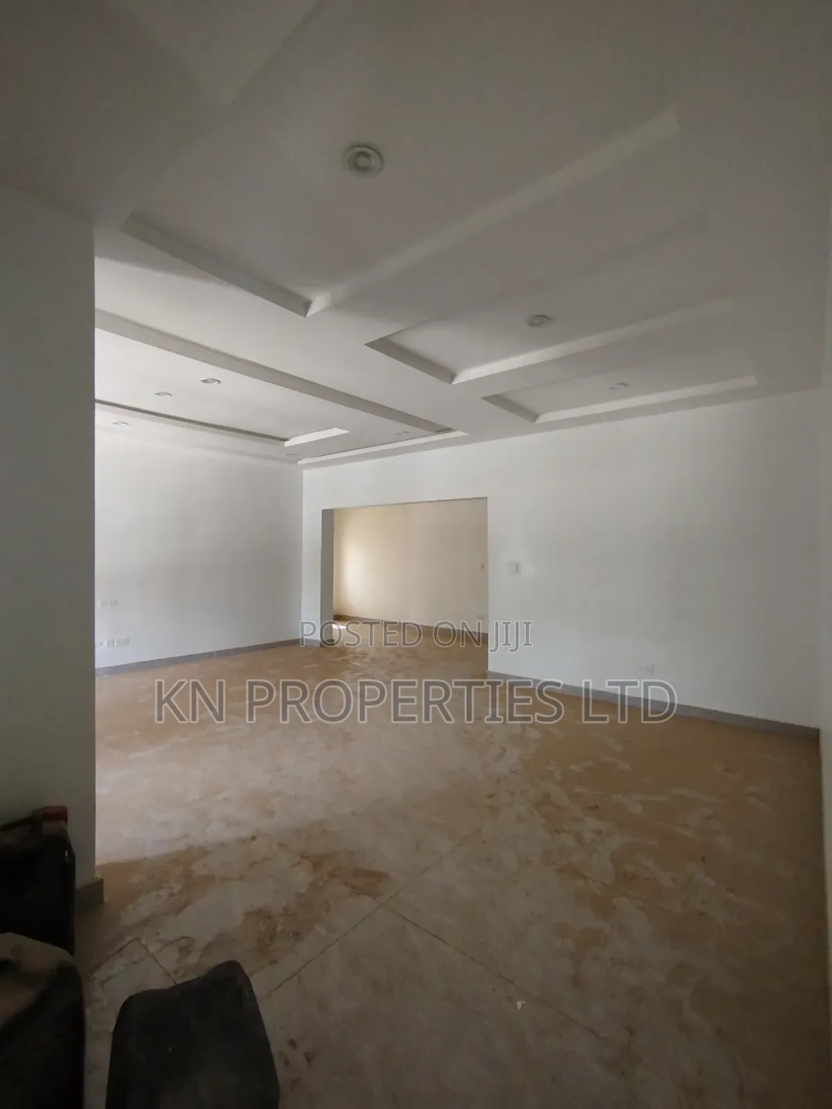 3bdrm Block of Flats in Guzape for sale