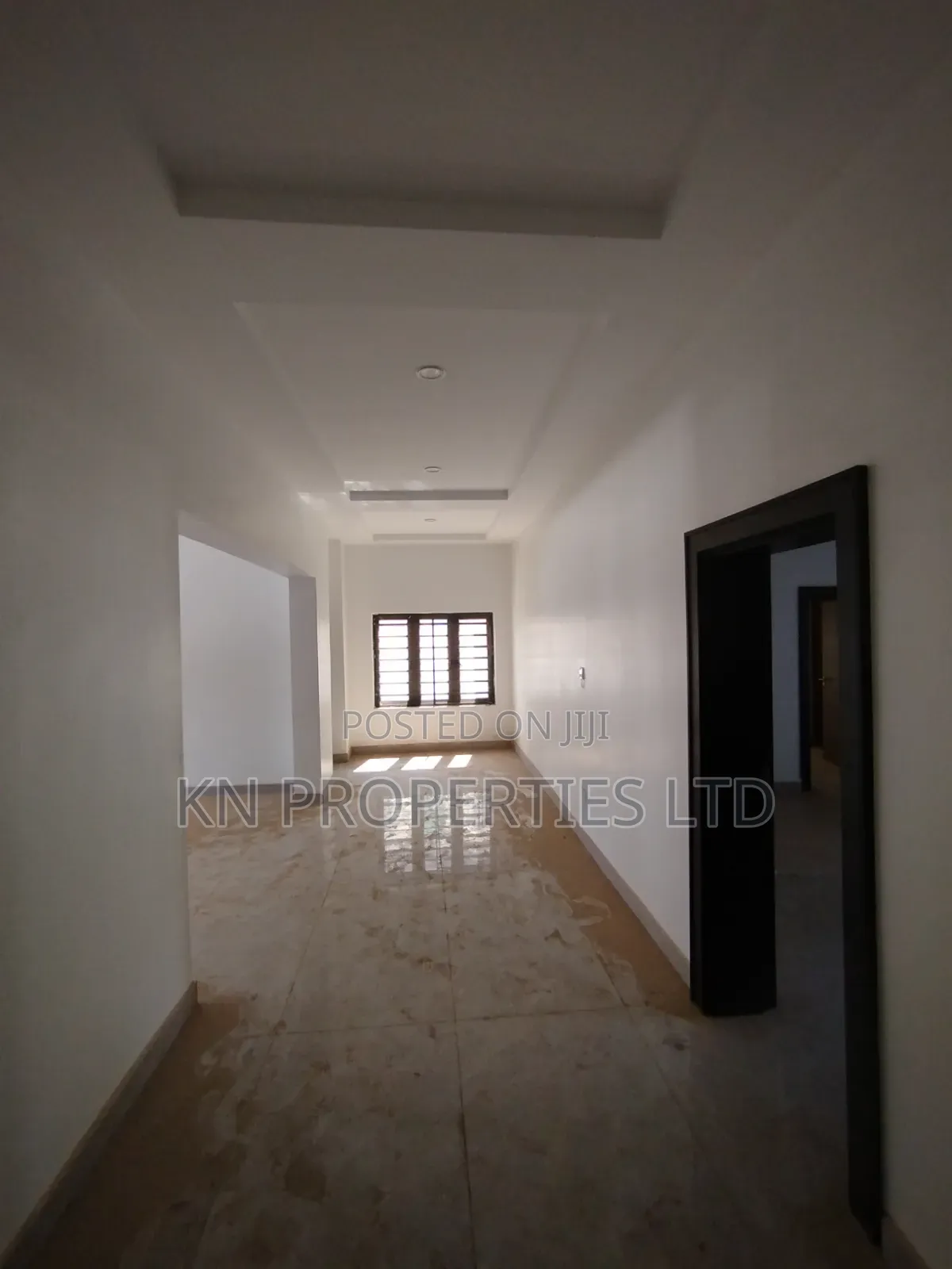 3bdrm Block of Flats in Guzape for sale