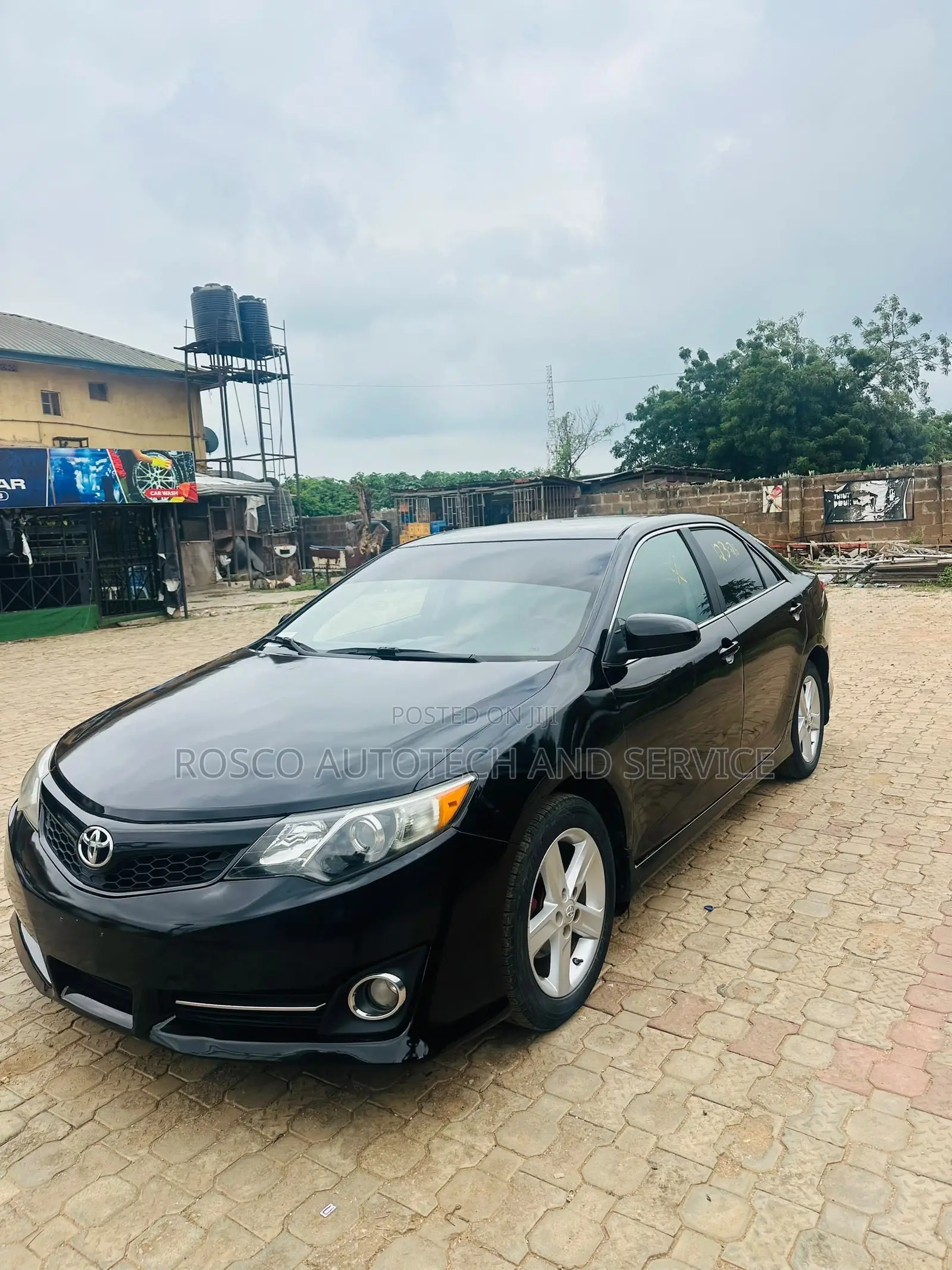 Toyota Camry SE 4dr Sedan (2.5L 4cyl 6A) 2013 Black