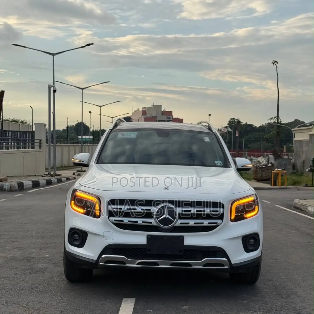 Mercedes-Benz GLB-Class GLB 250 4MATIC 2021 White