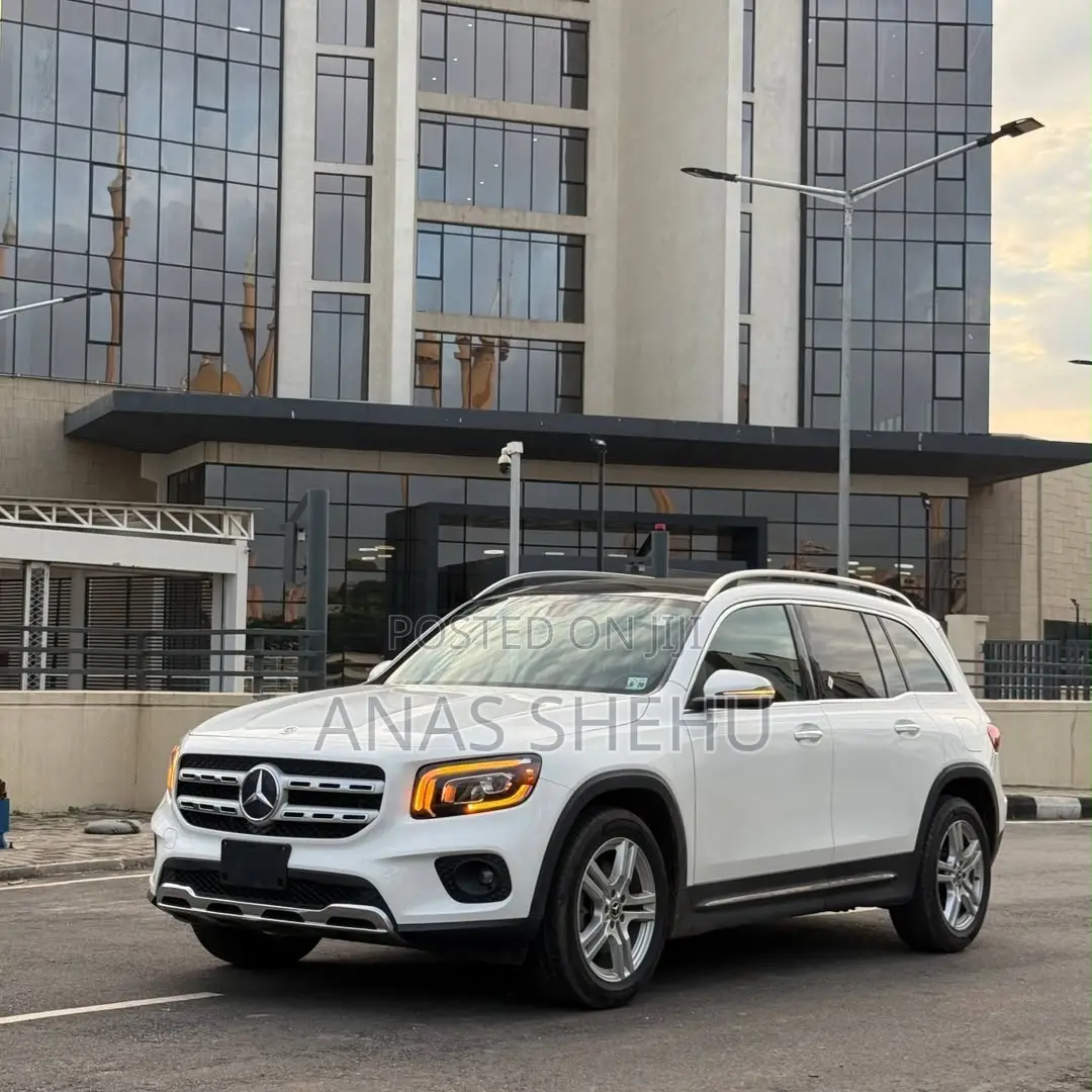 Mercedes-Benz GLB-Class GLB 250 4MATIC 2021 White