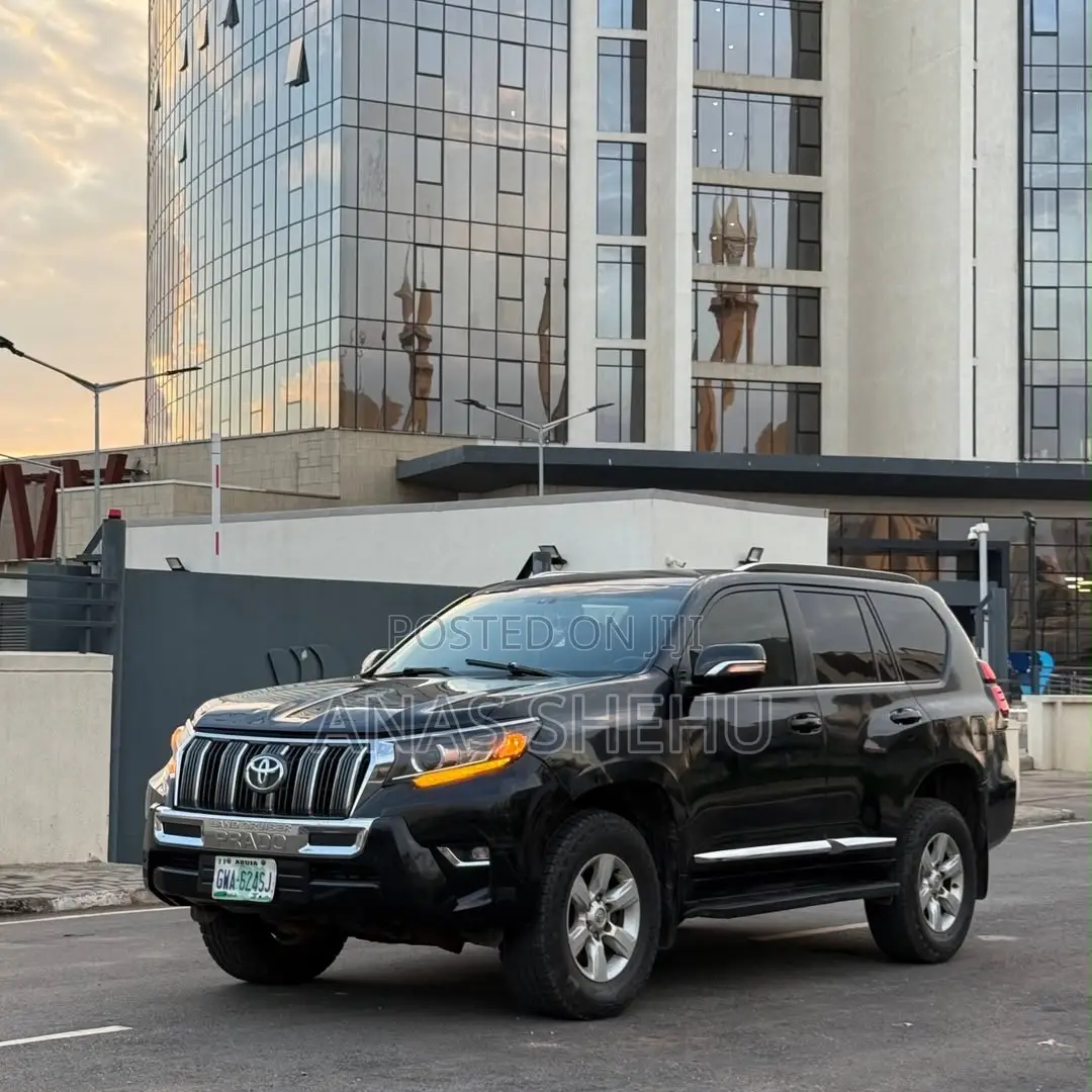 Toyota Land Cruiser Prado 2015 Black
