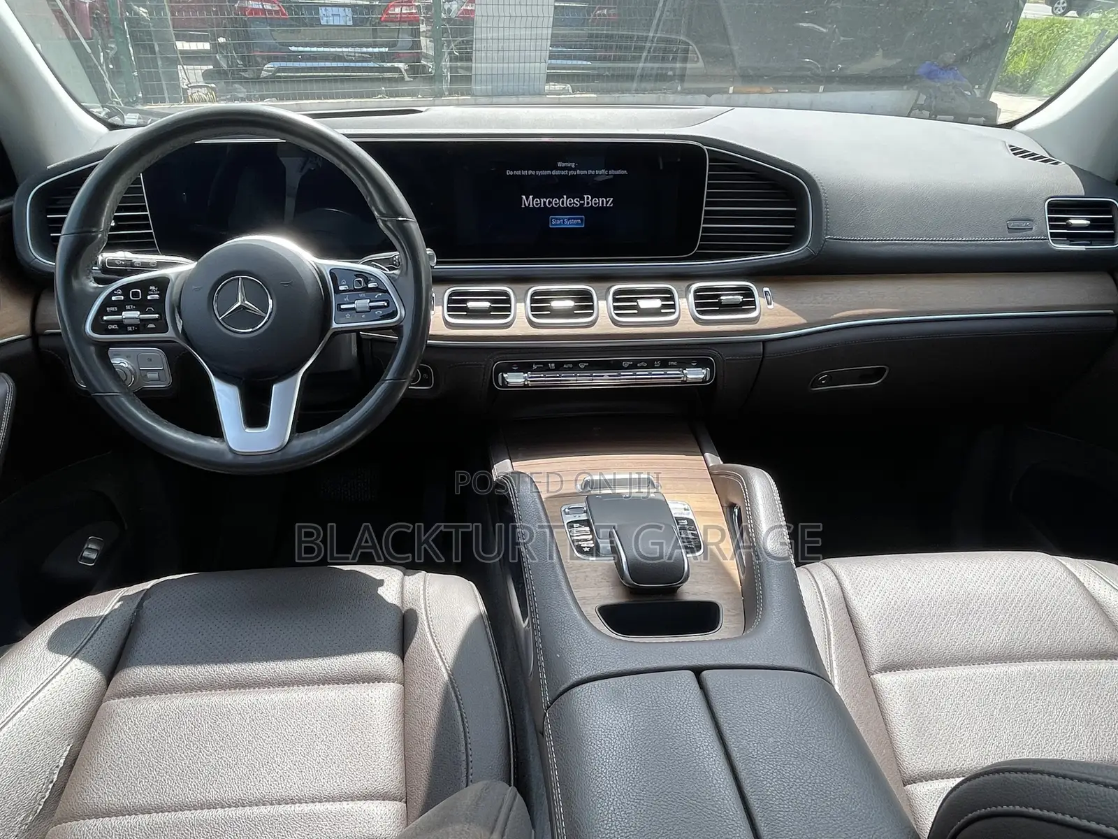 Mercedes-Benz GLE-Class 2022 Blue