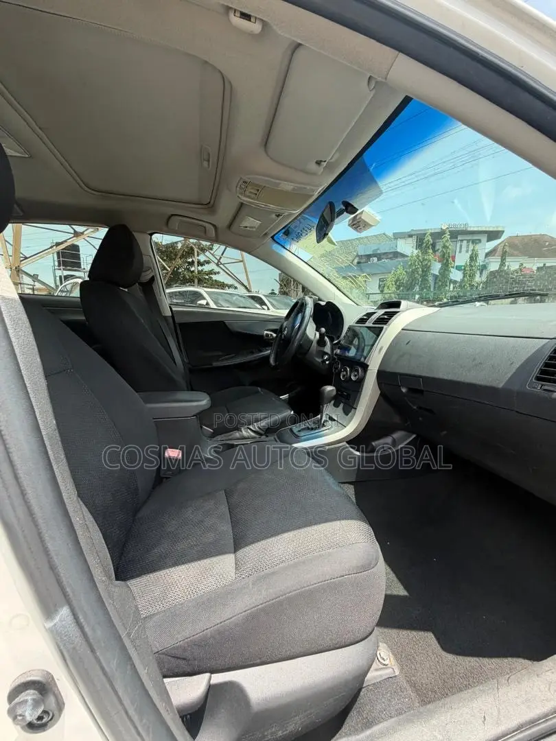 Toyota Corolla S 4dr Sedan (1.8L 4cyl 4A) 2010 White
