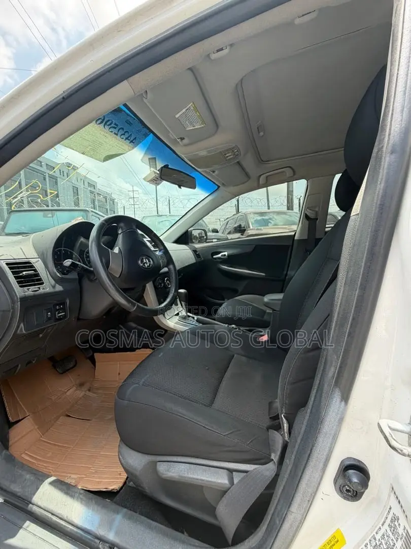 Toyota Corolla S 4dr Sedan (1.8L 4cyl 4A) 2010 White