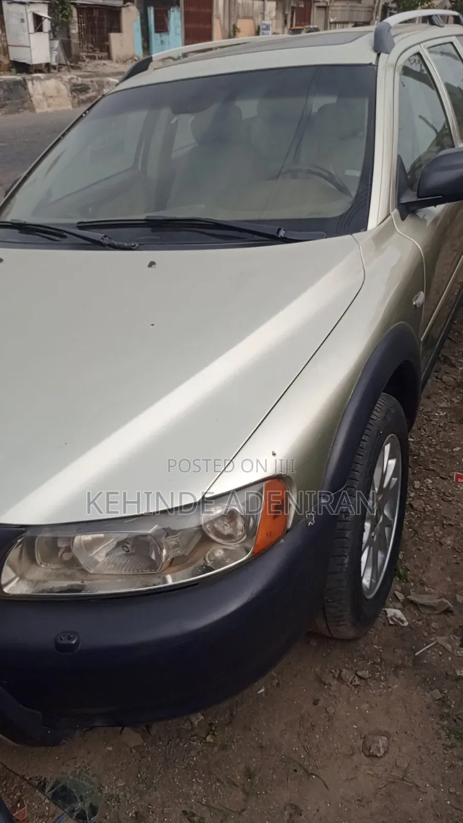 Volvo V70 2006 Gold