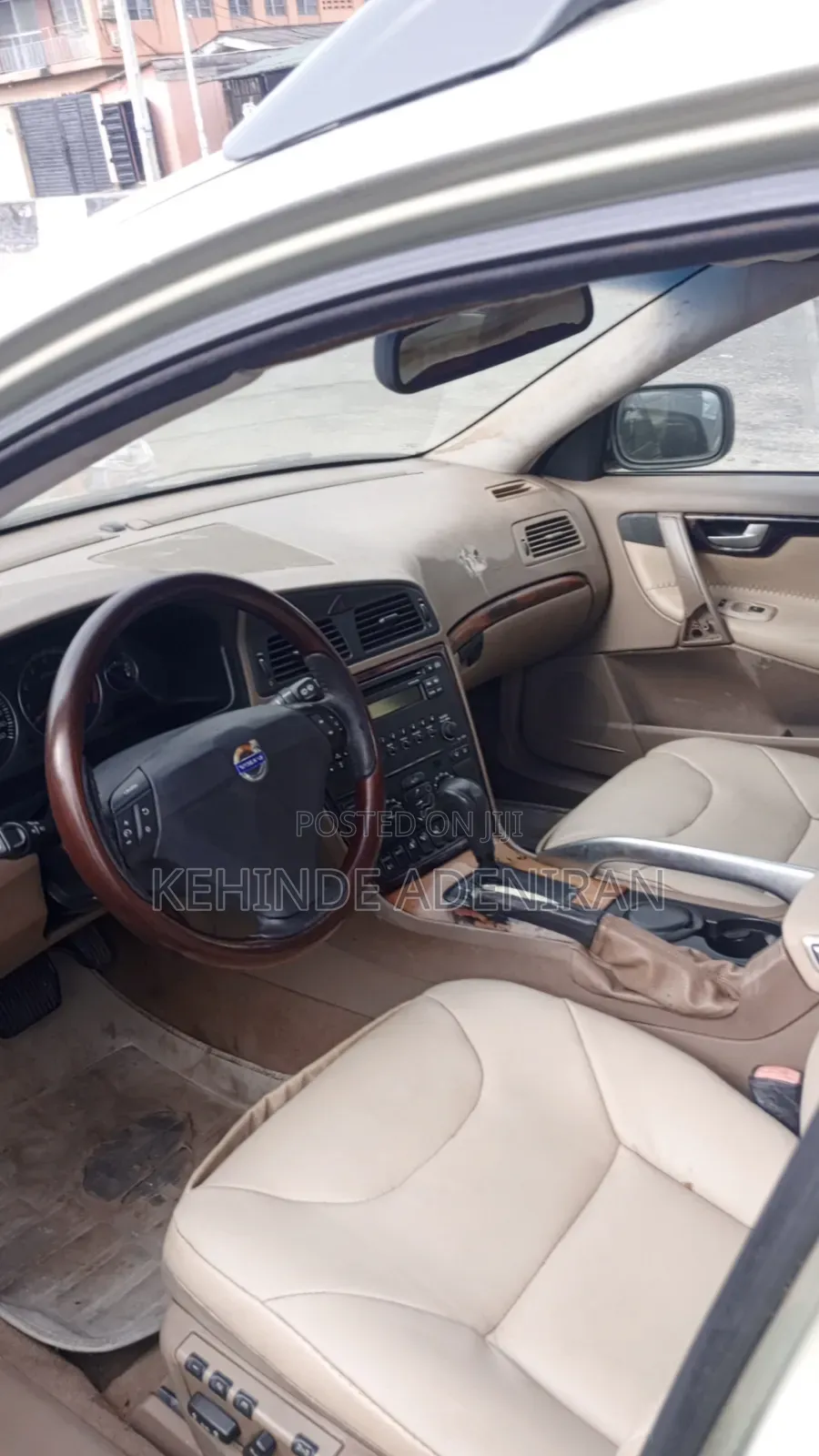 Volvo V70 2006 Gold