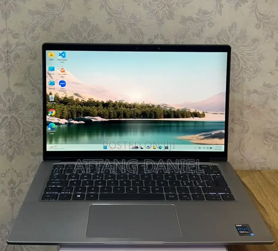Laptop Dell Latitude 7420 32GB Intel Core i7 SSD 512GB