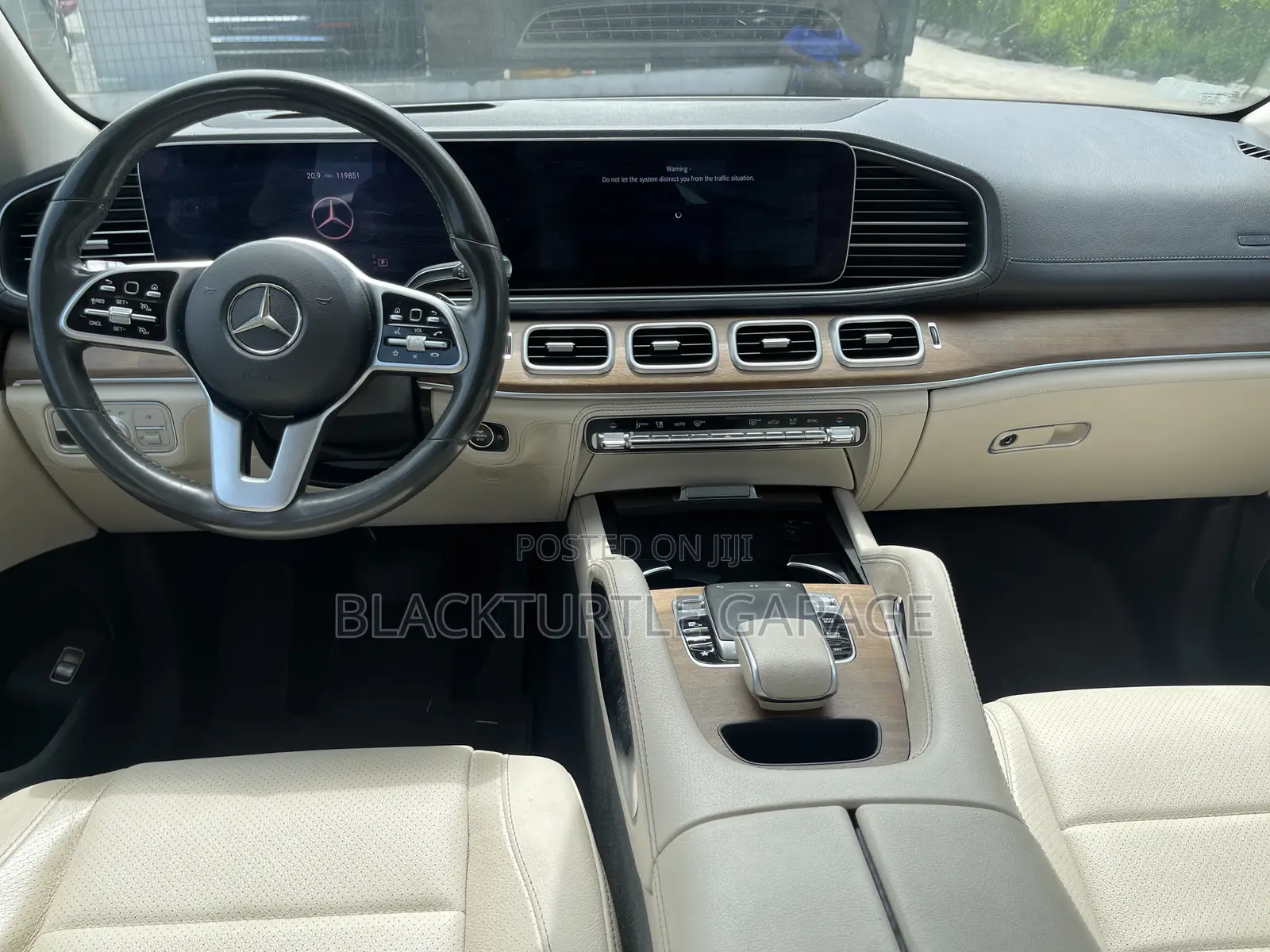 Mercedes-Benz GLE-Class 2021 White