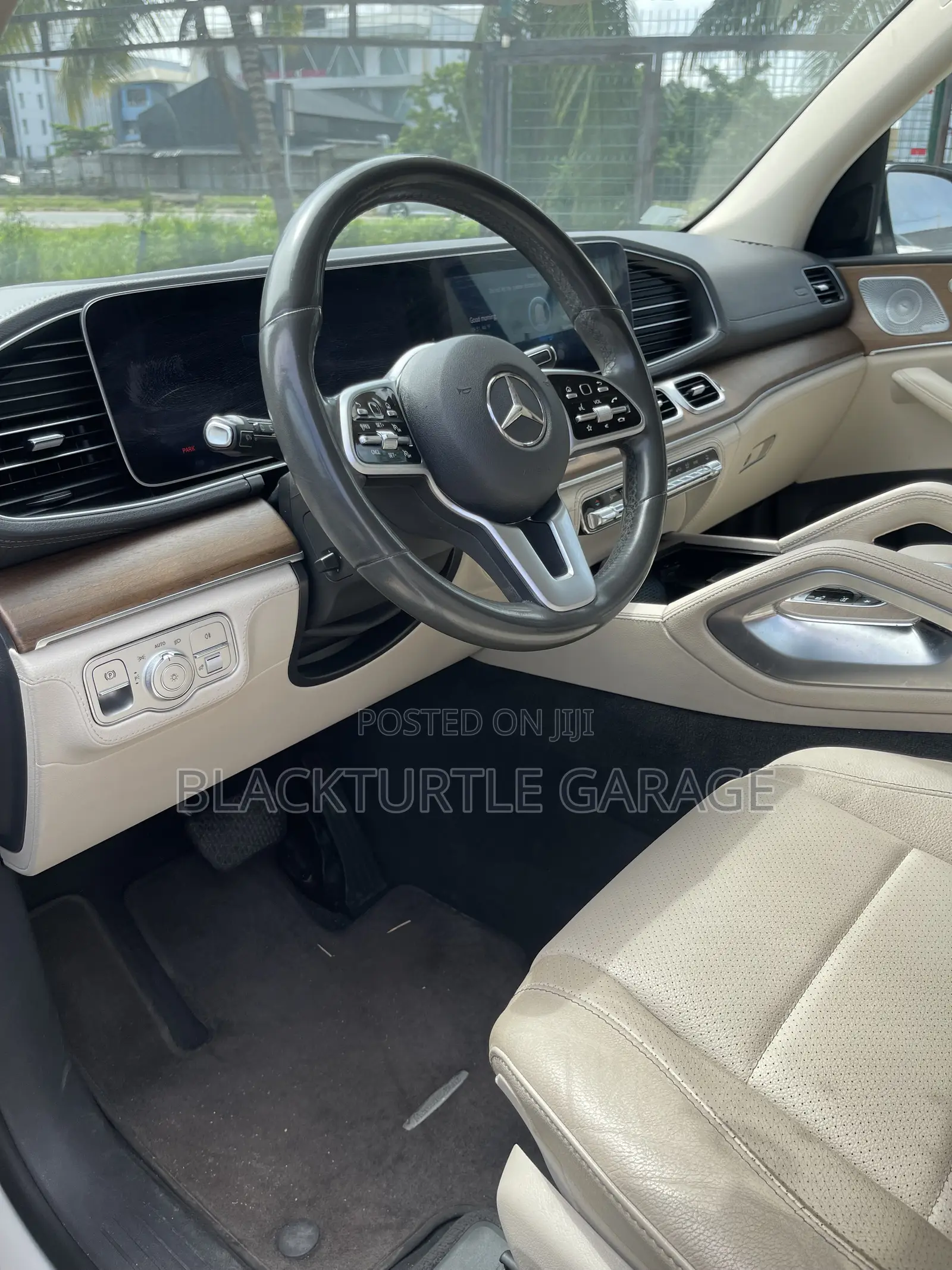 Mercedes-Benz GLE-Class 2021 White