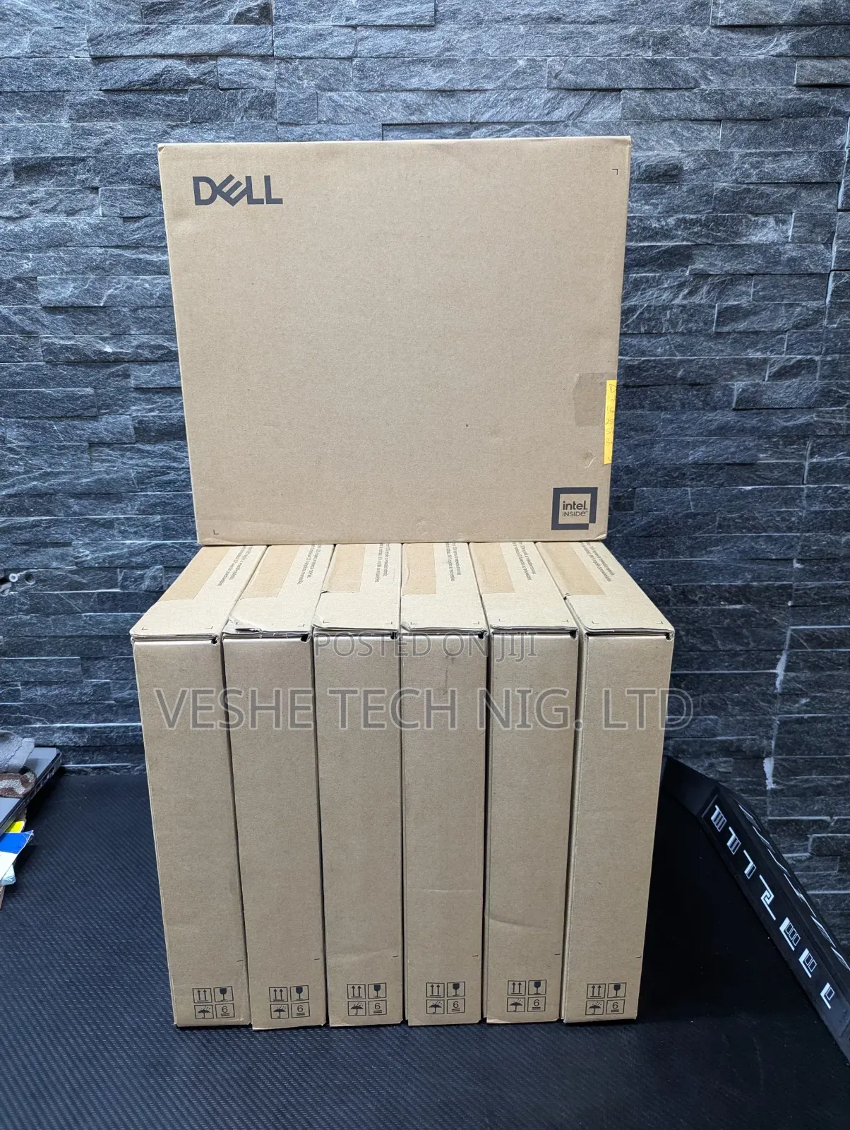 New Laptop Dell Pro 14 16GB Intel Core Ultra 7 SSD 256GB