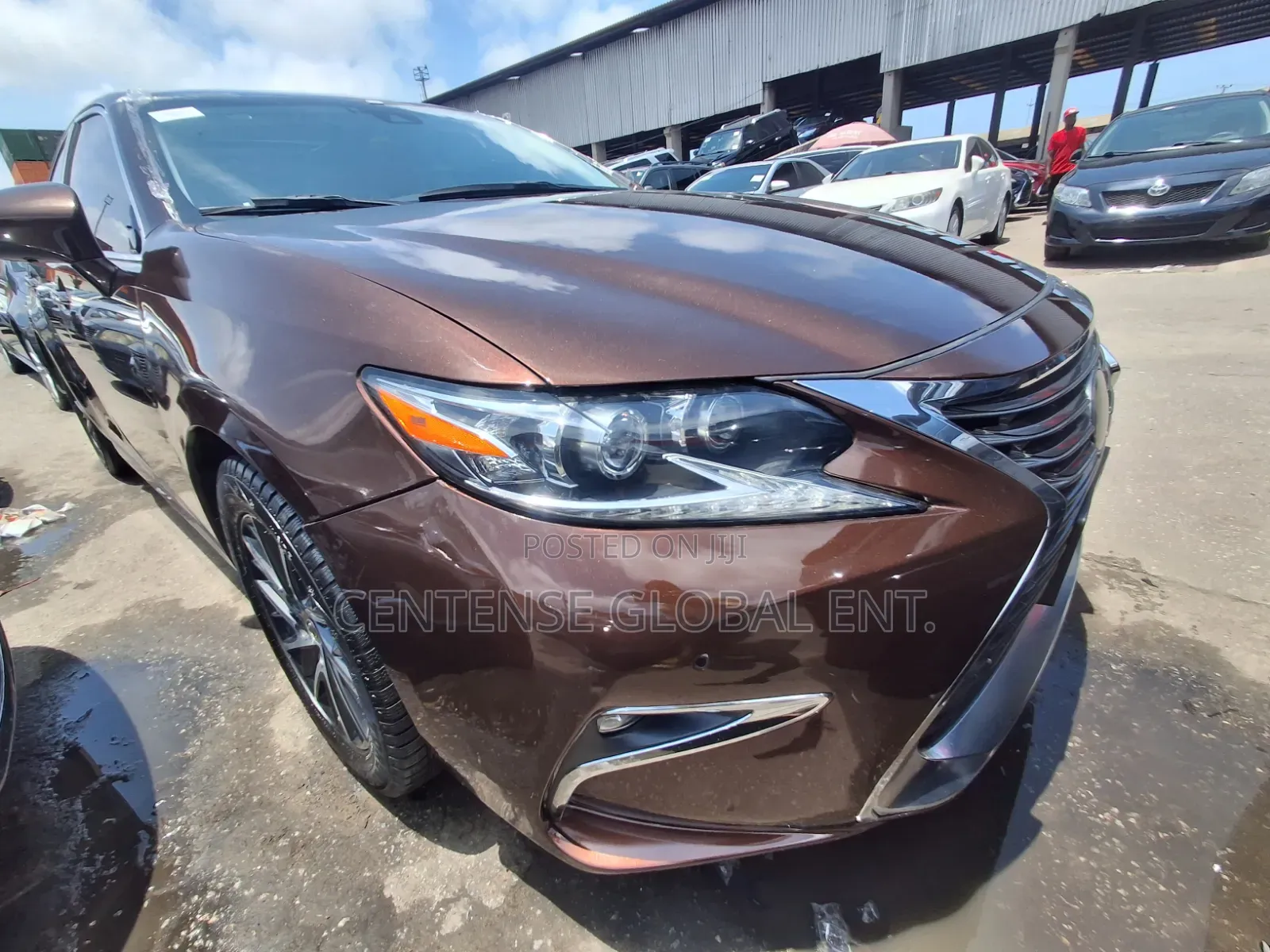 Lexus ES 2016 Brown