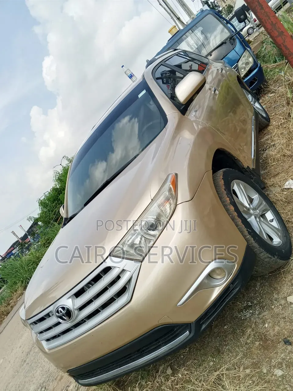 Toyota Highlander 2012 Gold
