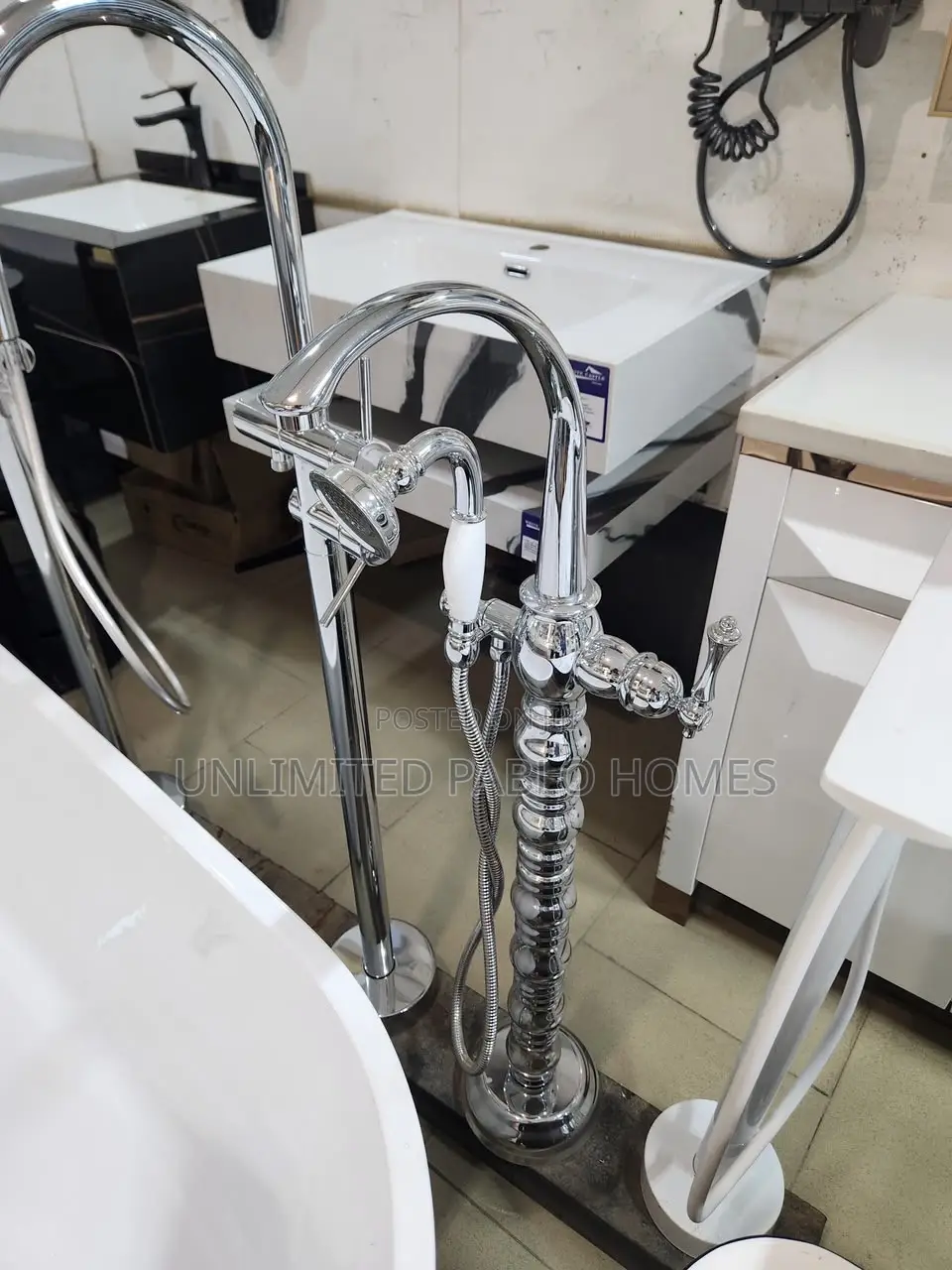 Floor-Mounted Bathtub Shower Mixer With Hand Shower