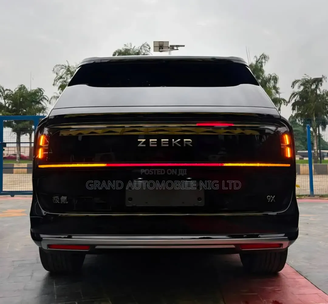 New Zeekr 9X 2025 Black