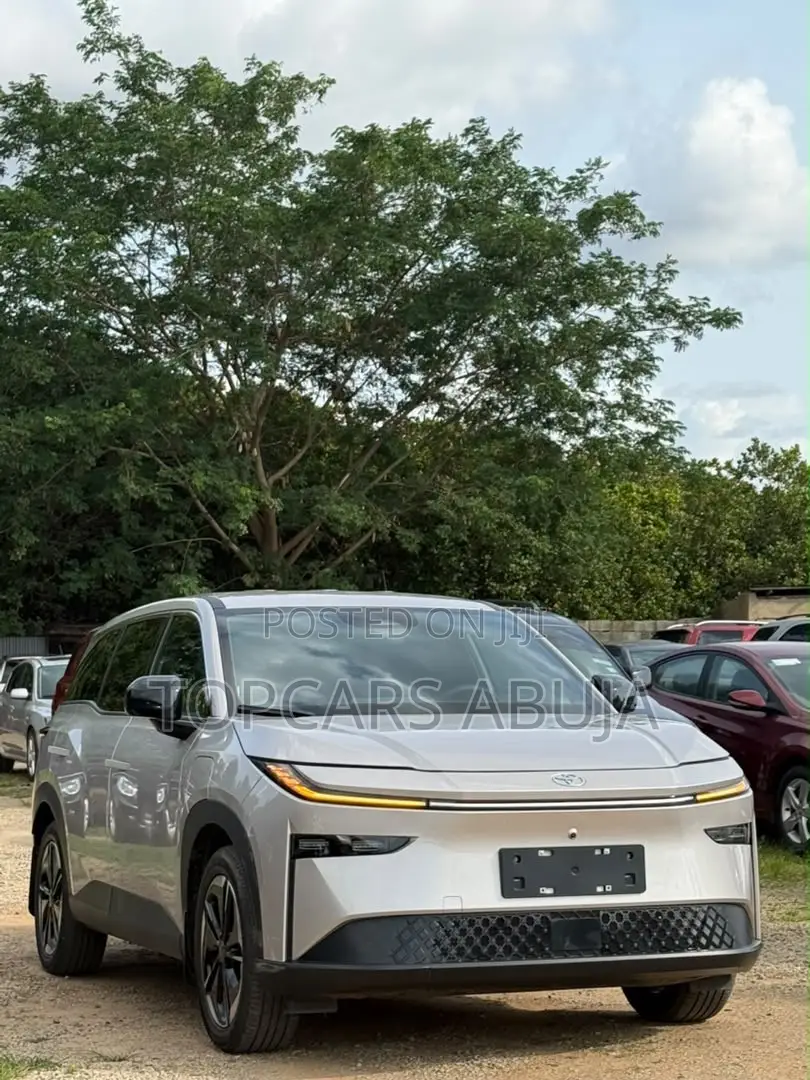 New Toyota bZ3 2025 Gray