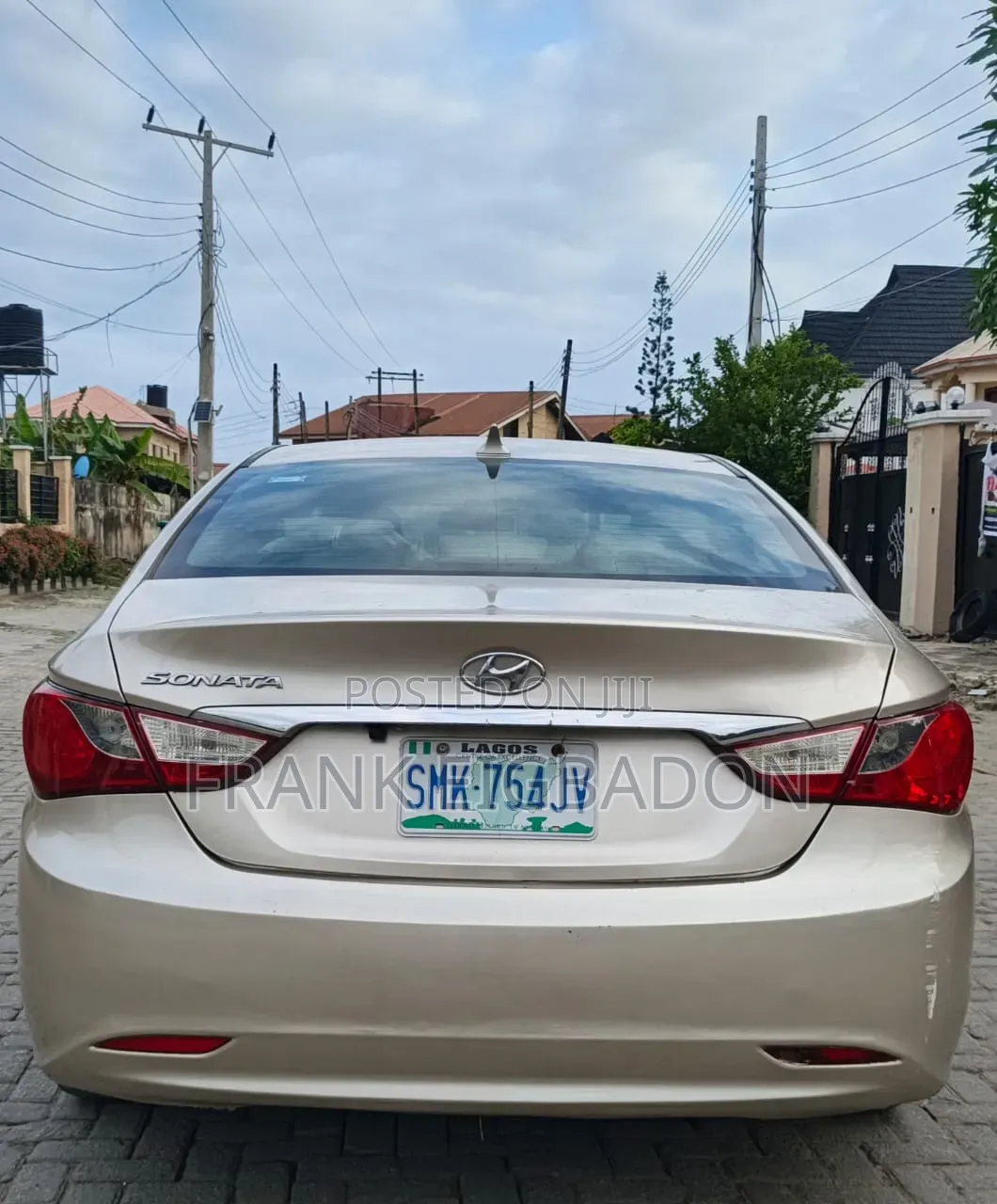 Hyundai Sonata 2013 Gold