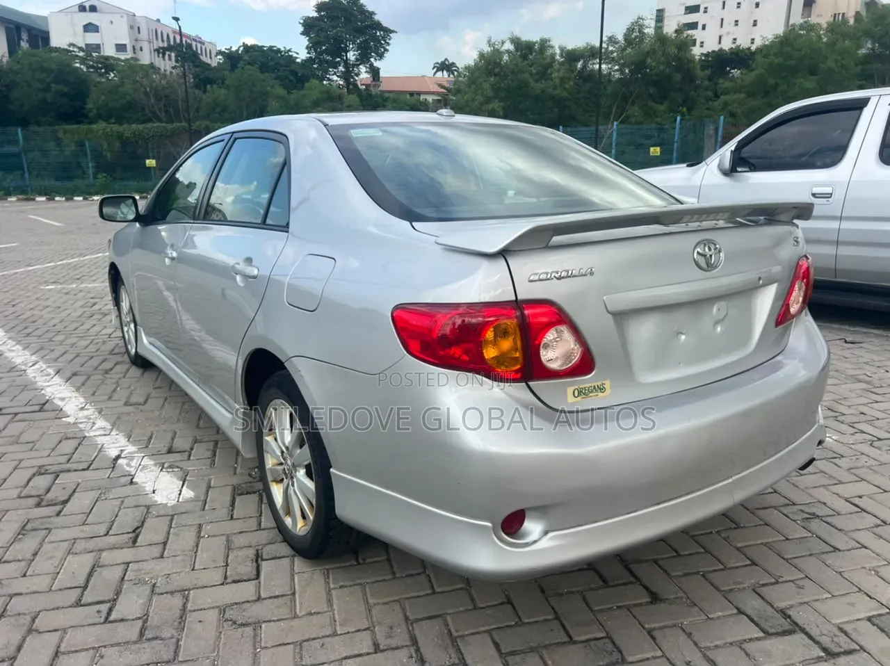 Toyota Corolla 2010 Silver