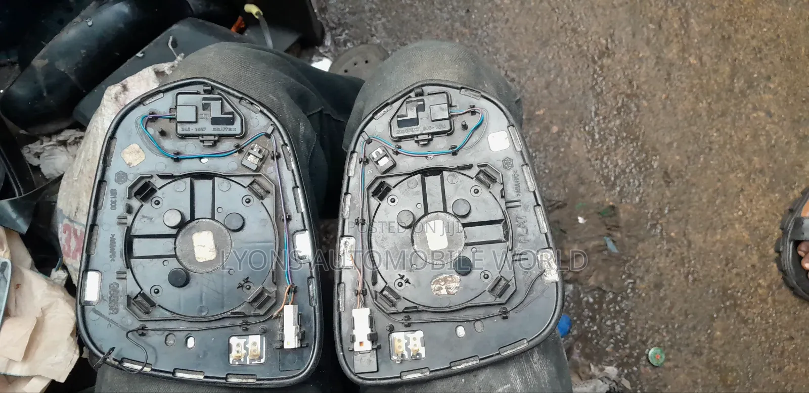 Rx 350 018 Side Mirror Glass With Signal Indicator