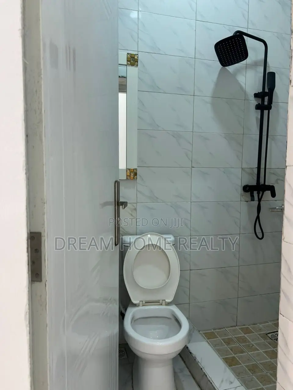 1bdrm Apartment in Ikate for rent