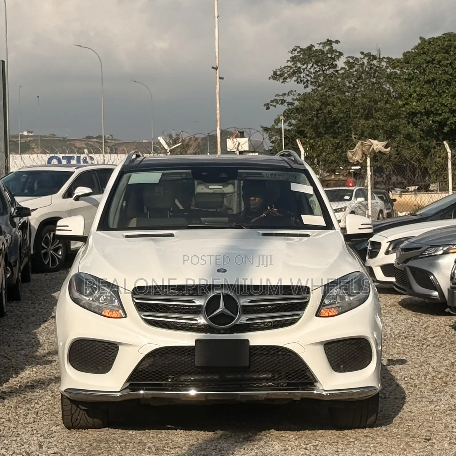 Mercedes-Benz GLE-Class 2017 White