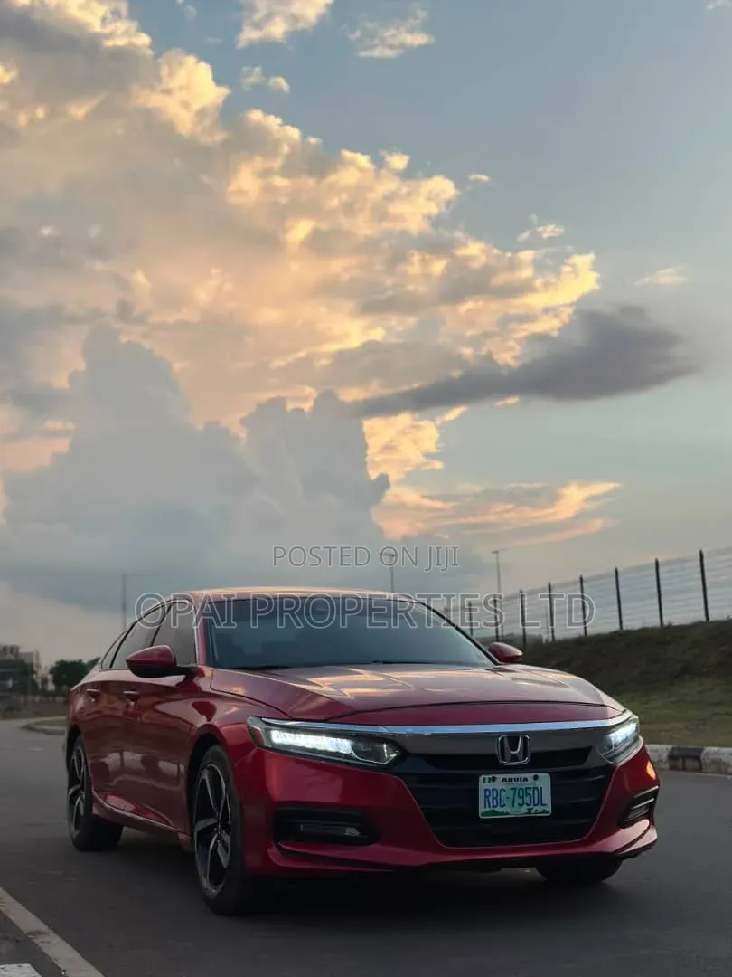 Honda Accord 2018 Red