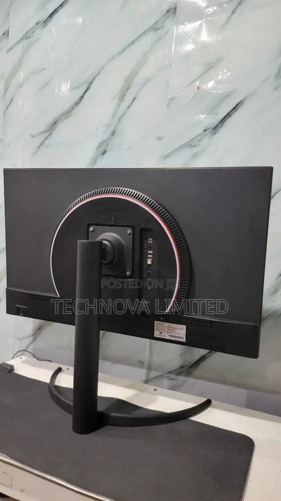 Crossover 32uu2 Ips Uhd Ultraslim Ips Thunderbolt USB-C Monitor
