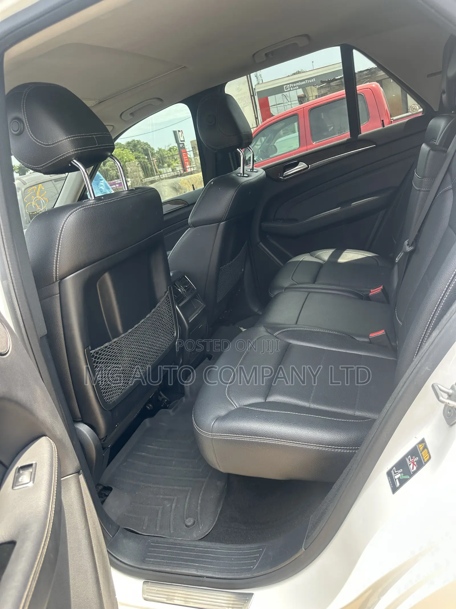 Mercedes-Benz M Class ML350 4MATIC 4dr SUV AWD (3.5L 6cyl 7A) 2014