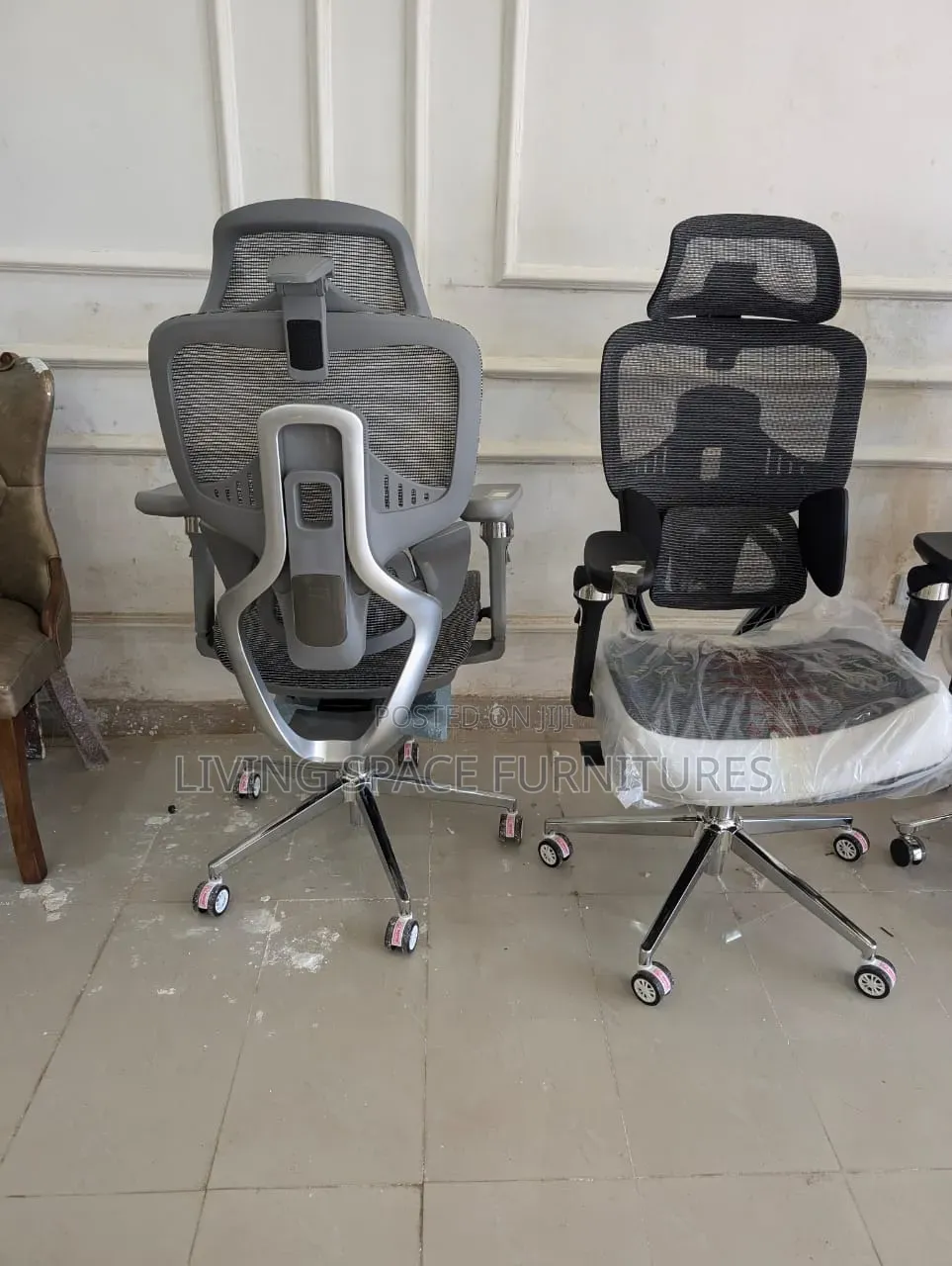 Swivel Office Chair