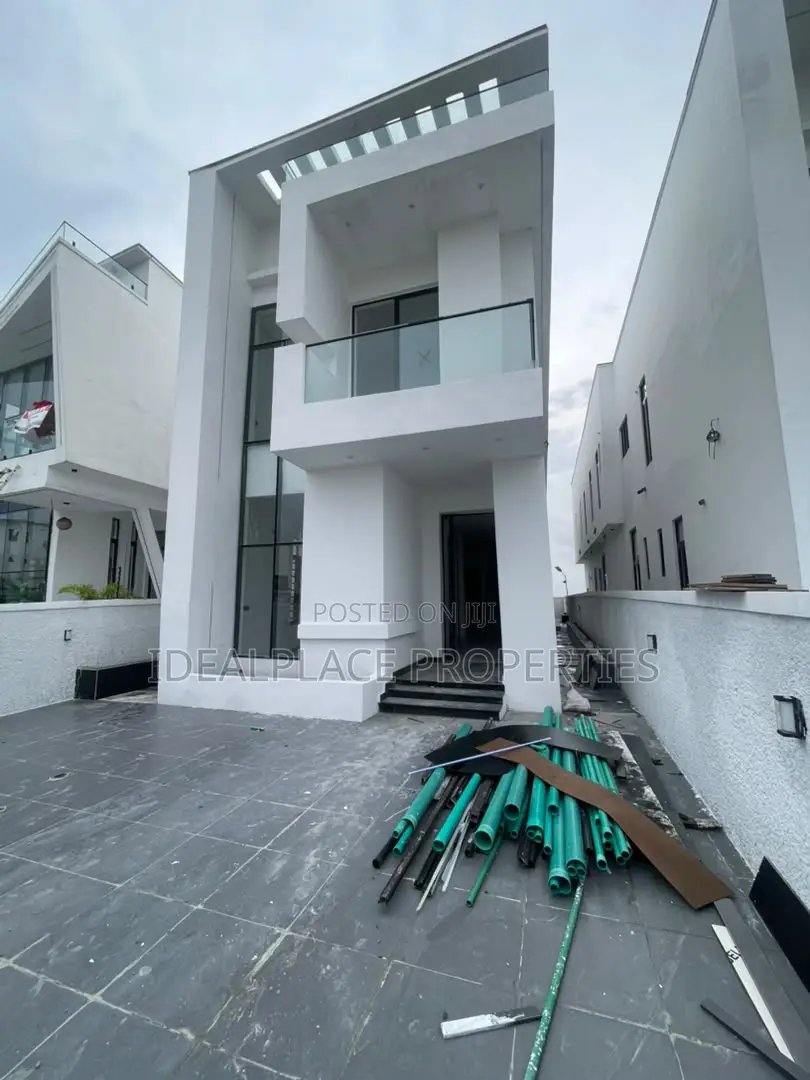 5bdrm Duplex in Ajah for sale