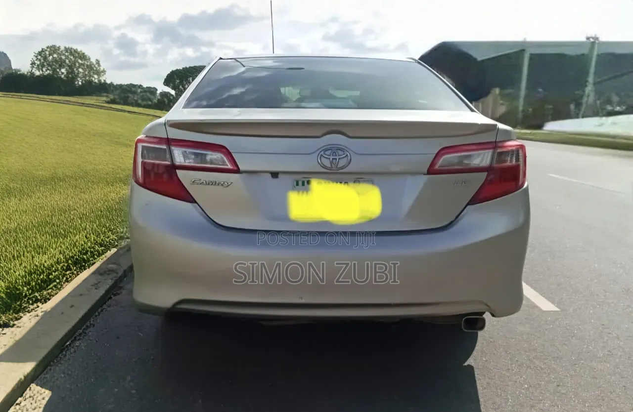 Toyota Camry 2013 Silver