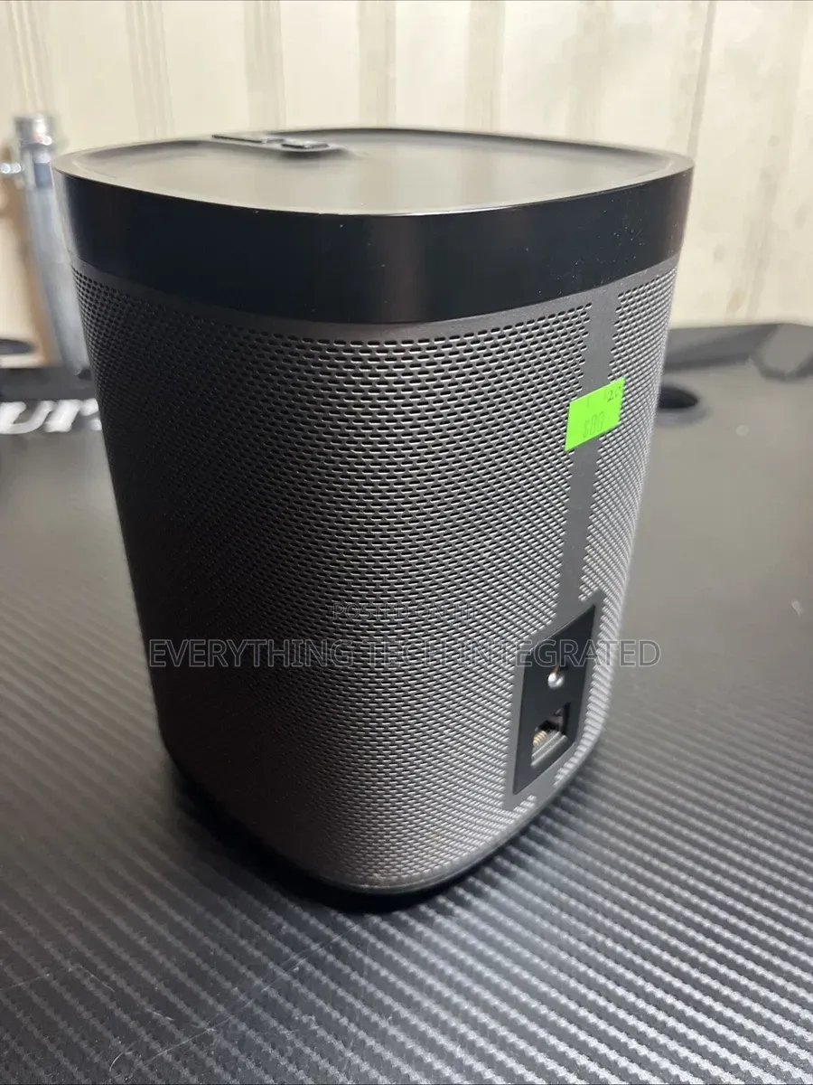 Sonos Play:1 Wireless Smart Speaker Black WiFi Streaming Home Audio S