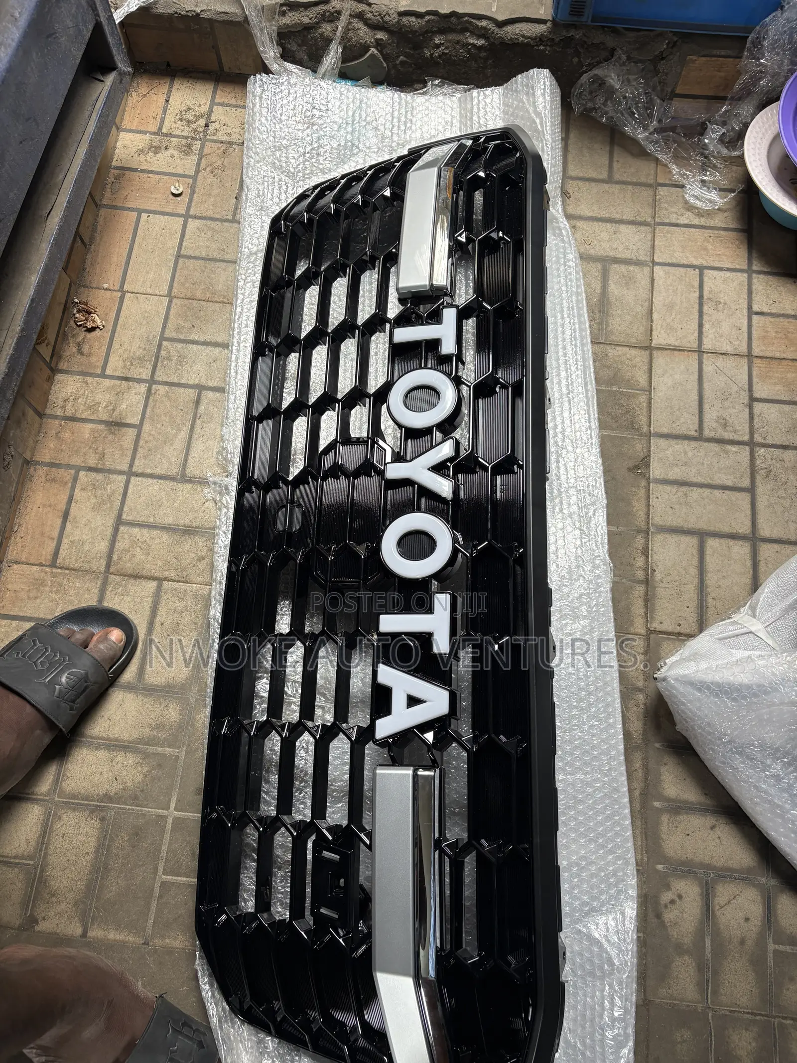Front Grilles for Toyota Landcurise 2026